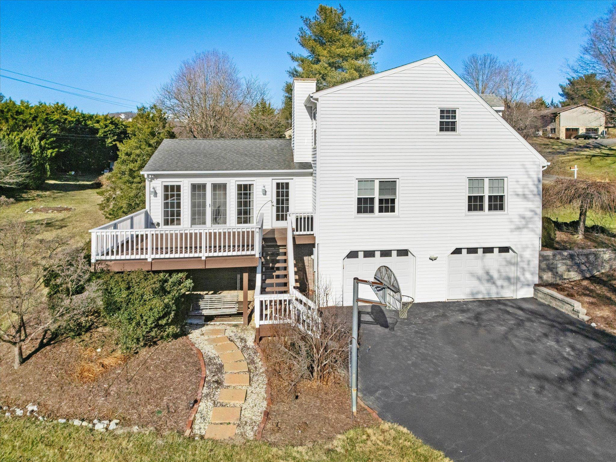 1645 Saint Andrews Circle Blacksburg VA 24060