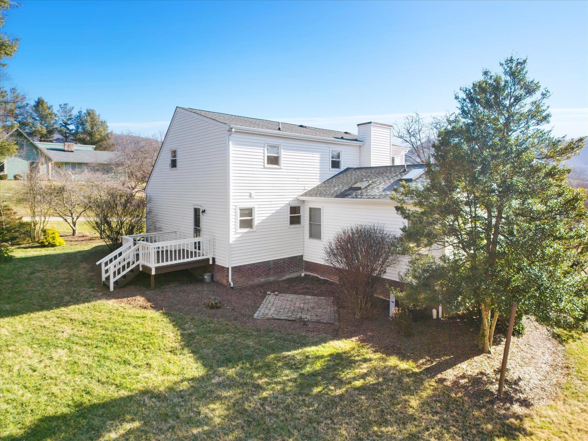 1645 Saint Andrews Circle Blacksburg VA 24060