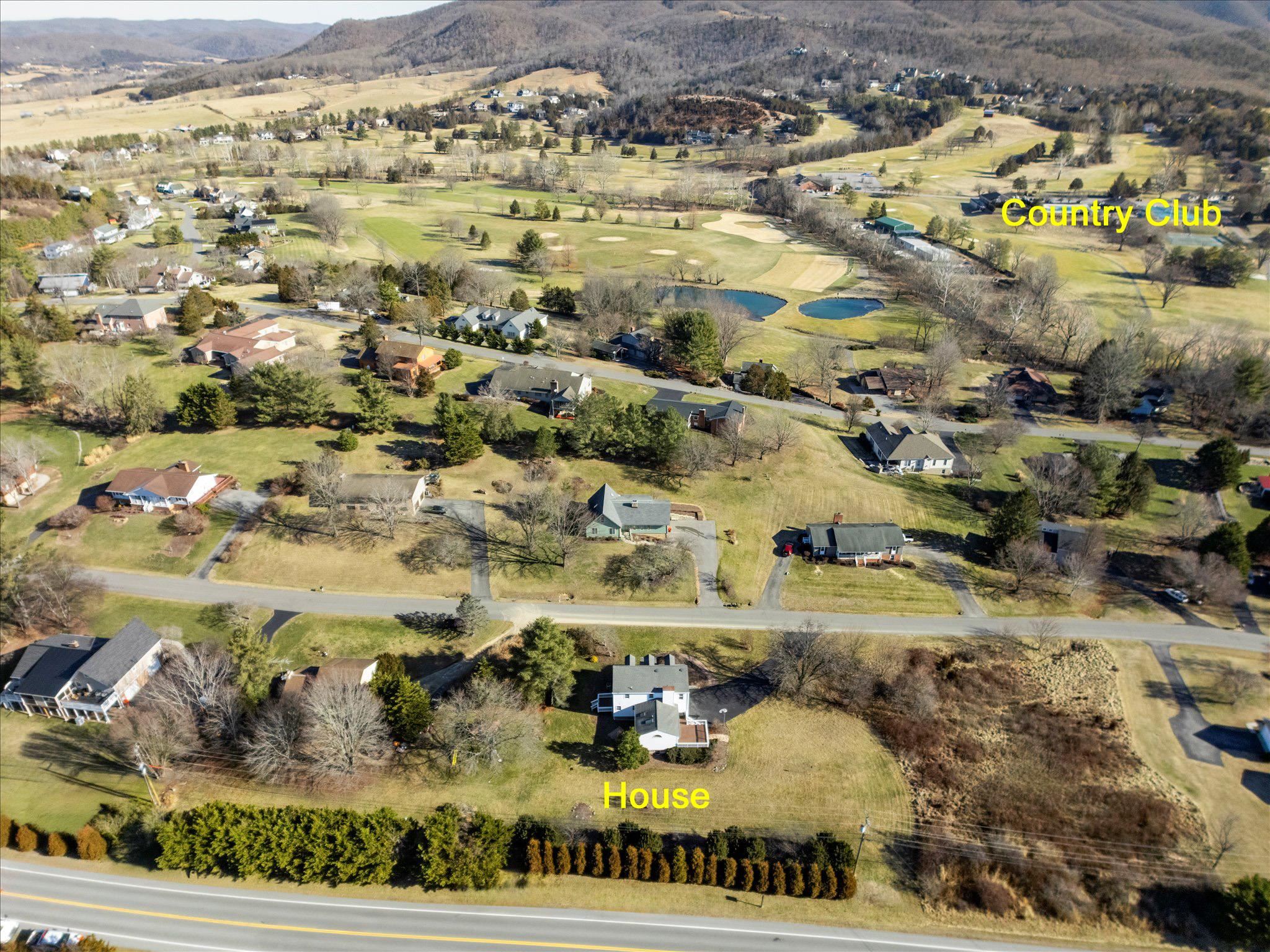 1645 Saint Andrews Circle Blacksburg VA 24060