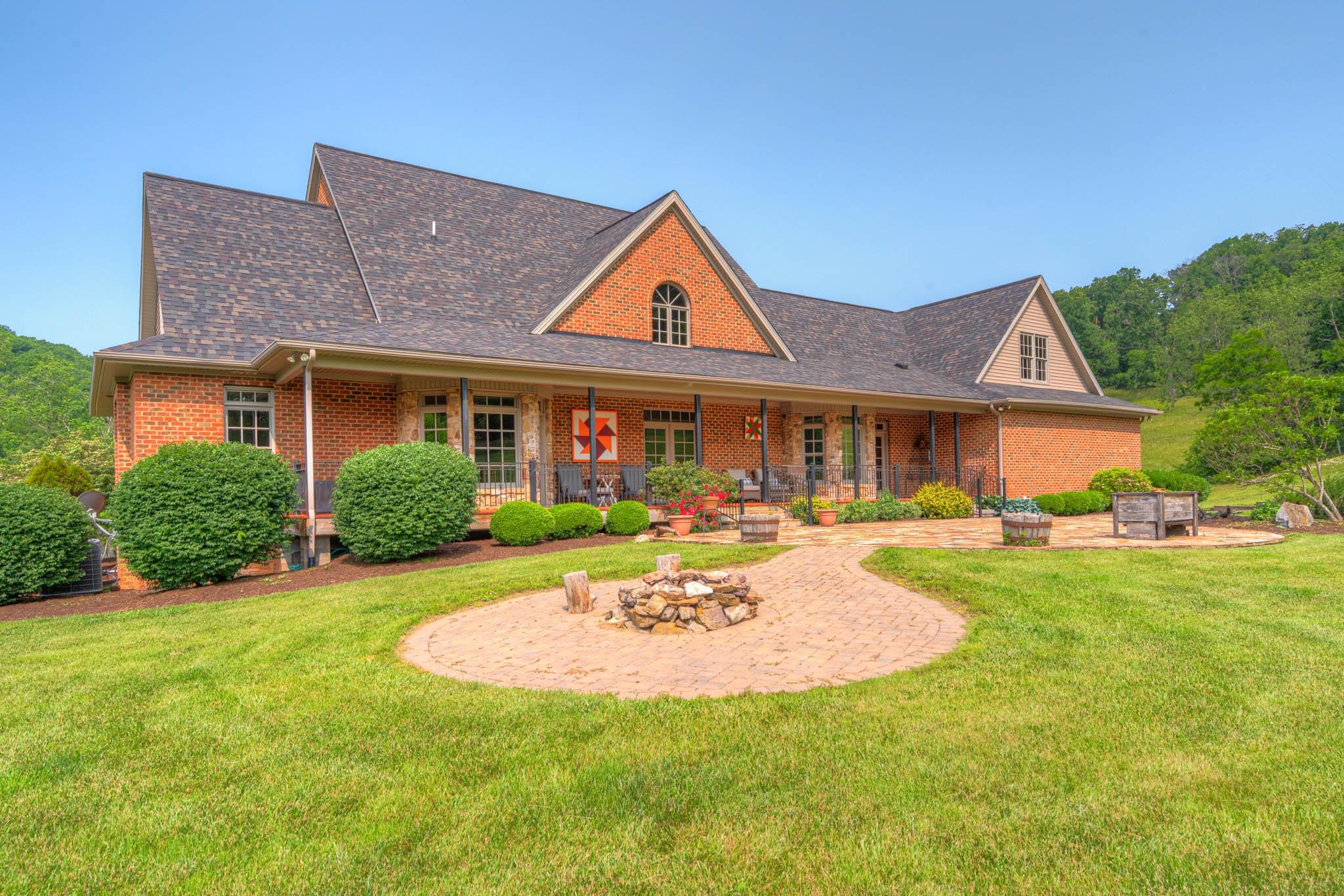 2310 Kingston Branch Road Christiansburg VA 24073