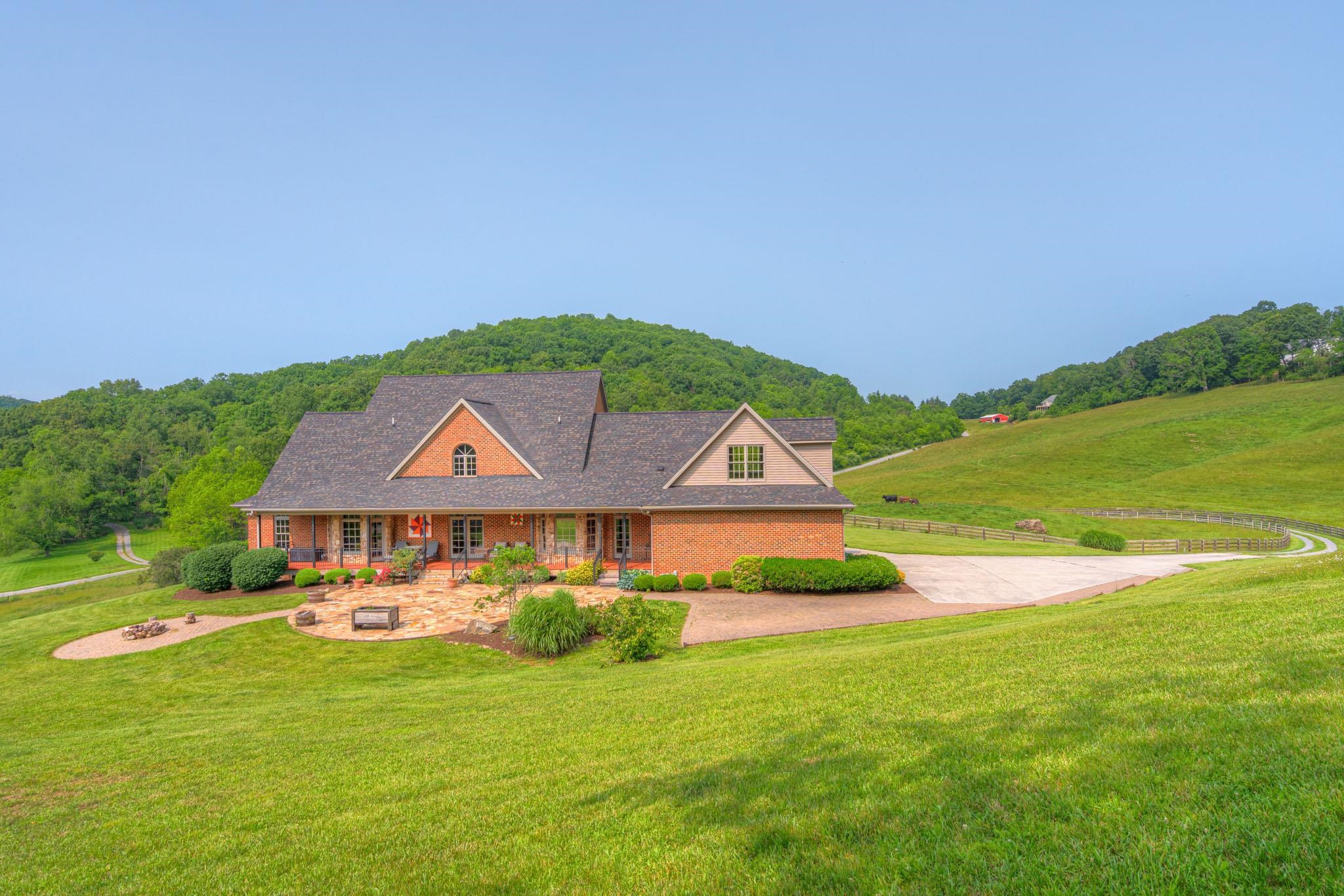 2310 Kingston Branch Road Christiansburg VA 24073