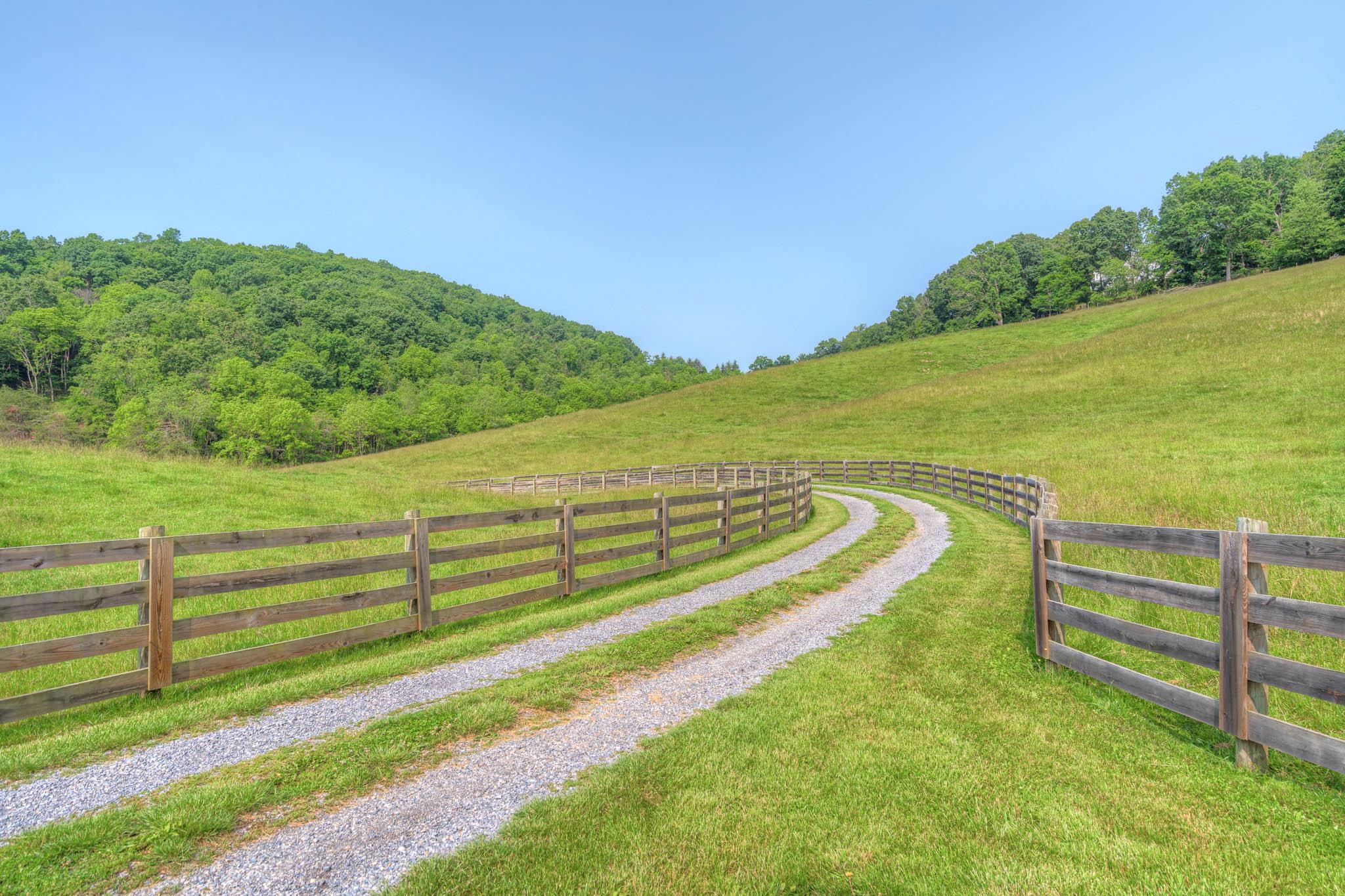 2310 Kingston Branch Road Christiansburg VA 24073