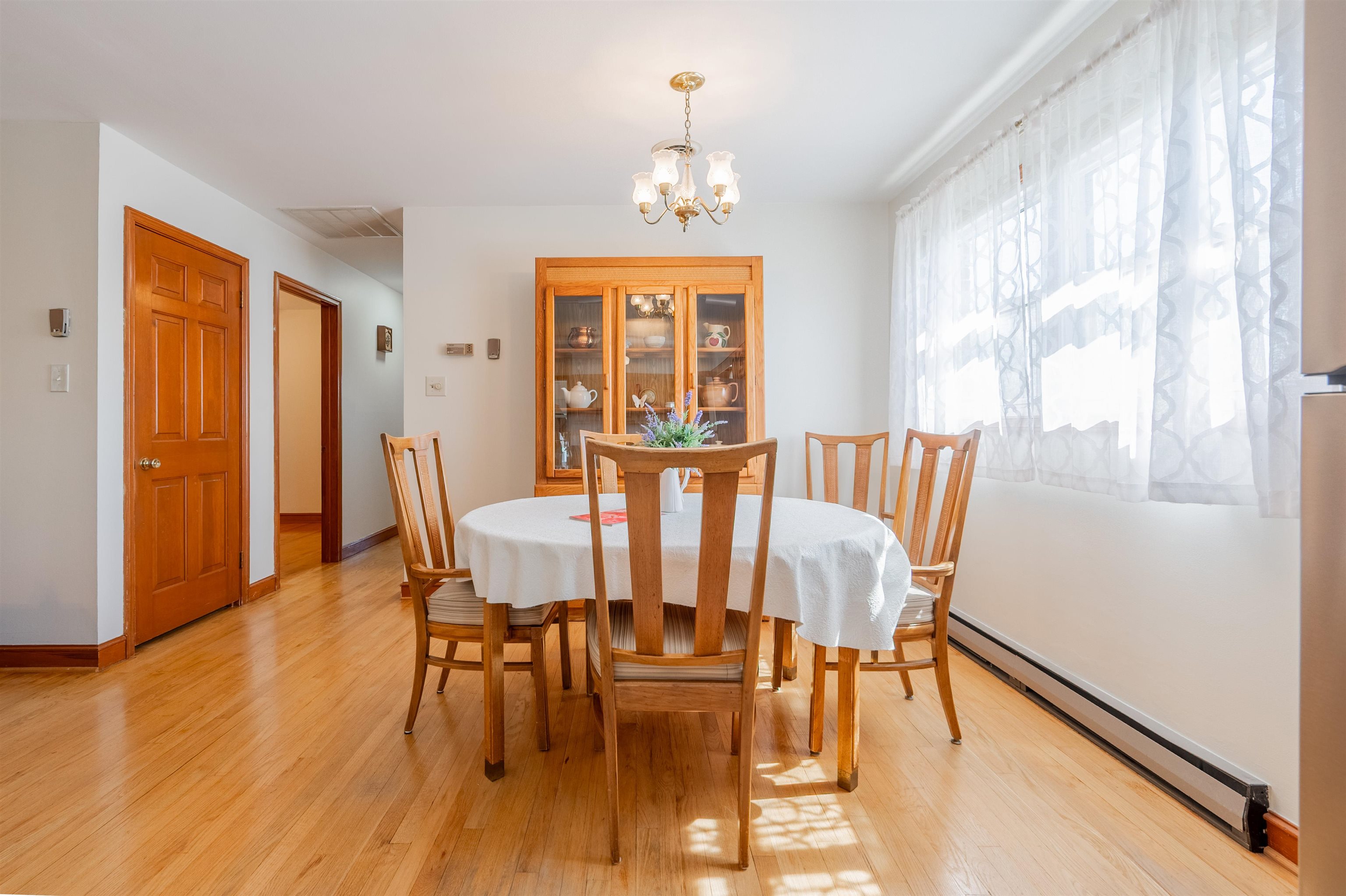 465 W Pine Street Wytheville VA 24382