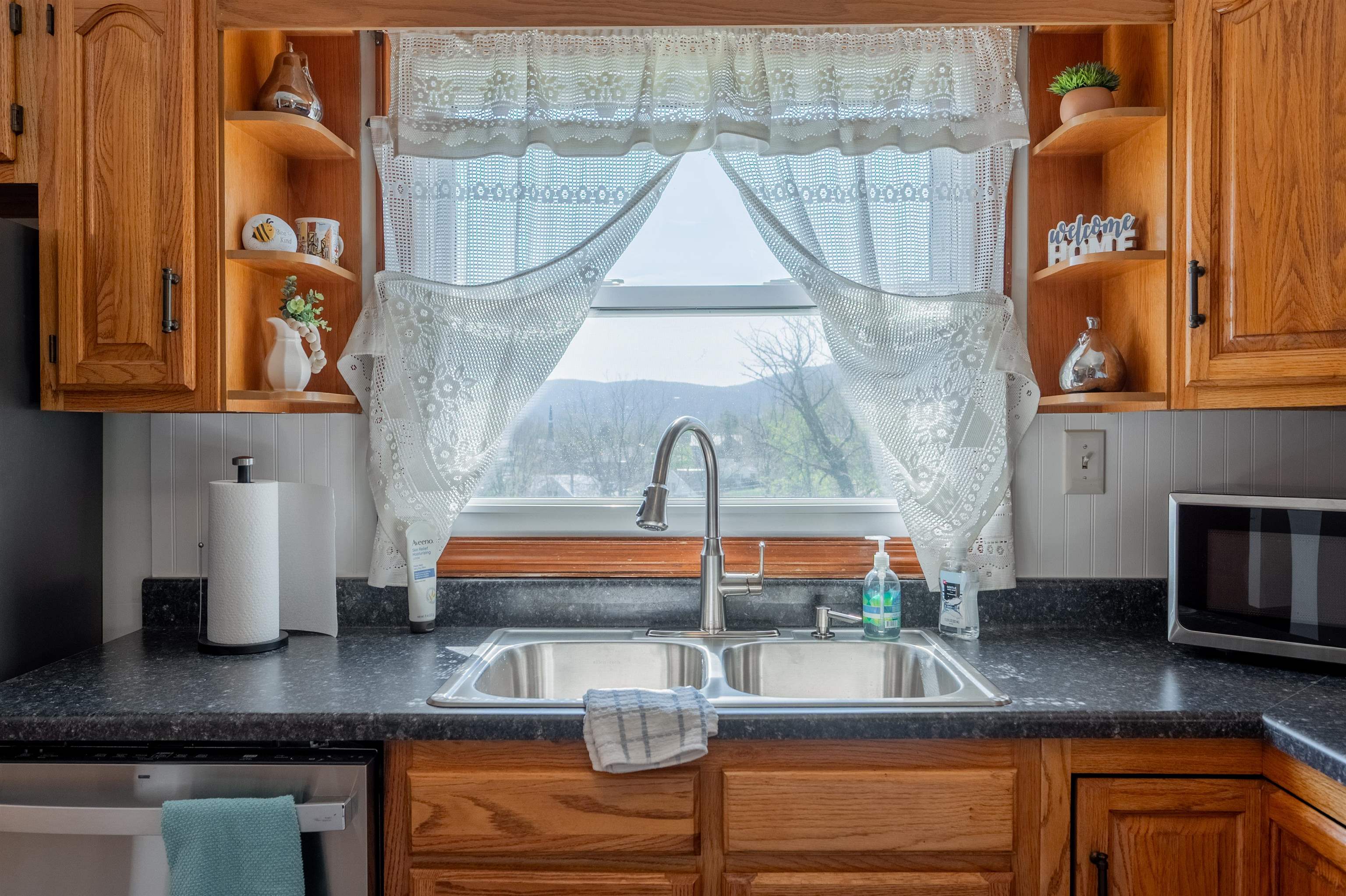 465 W Pine Street Wytheville VA 24382