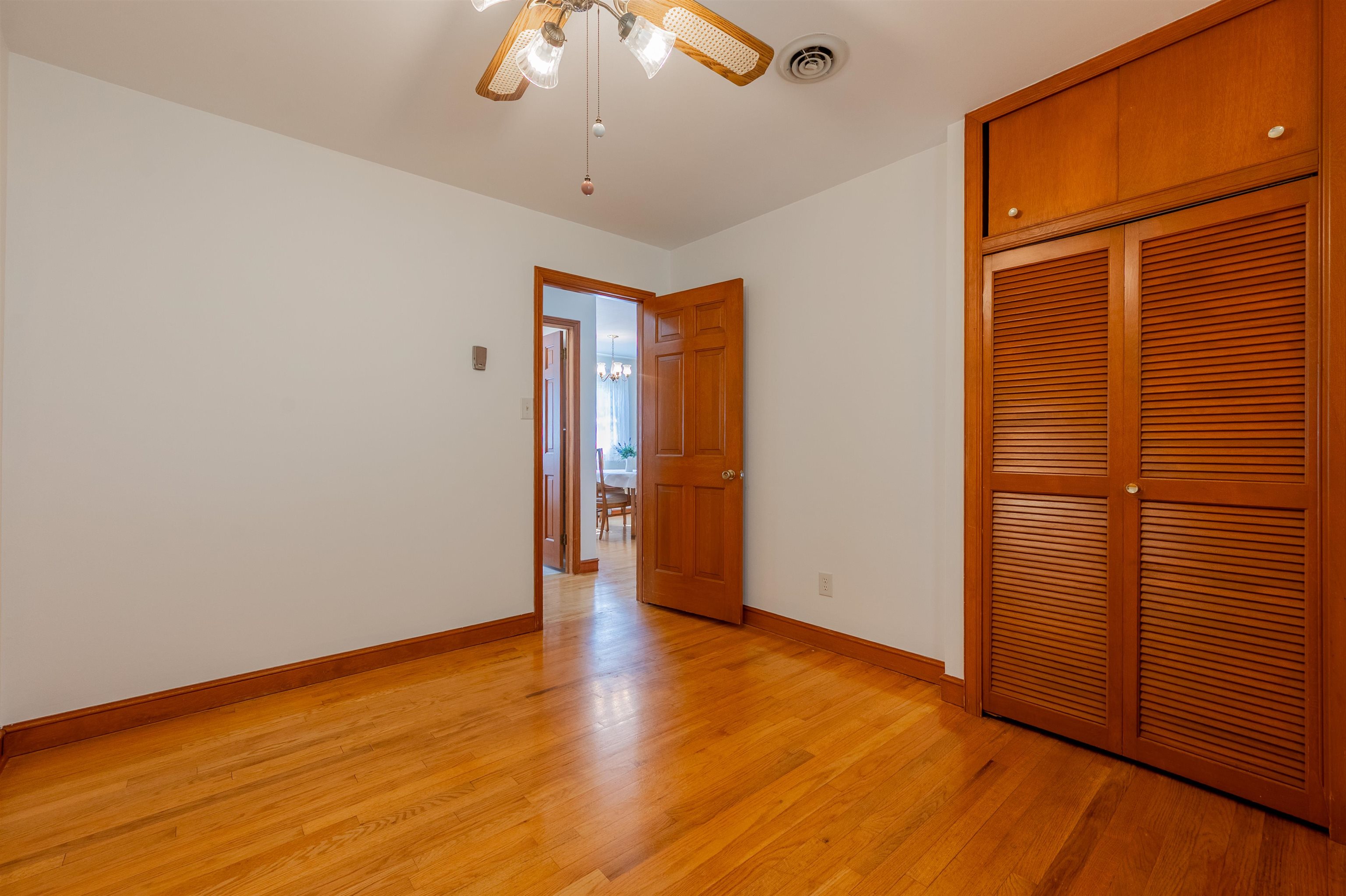 465 W Pine Street Wytheville VA 24382