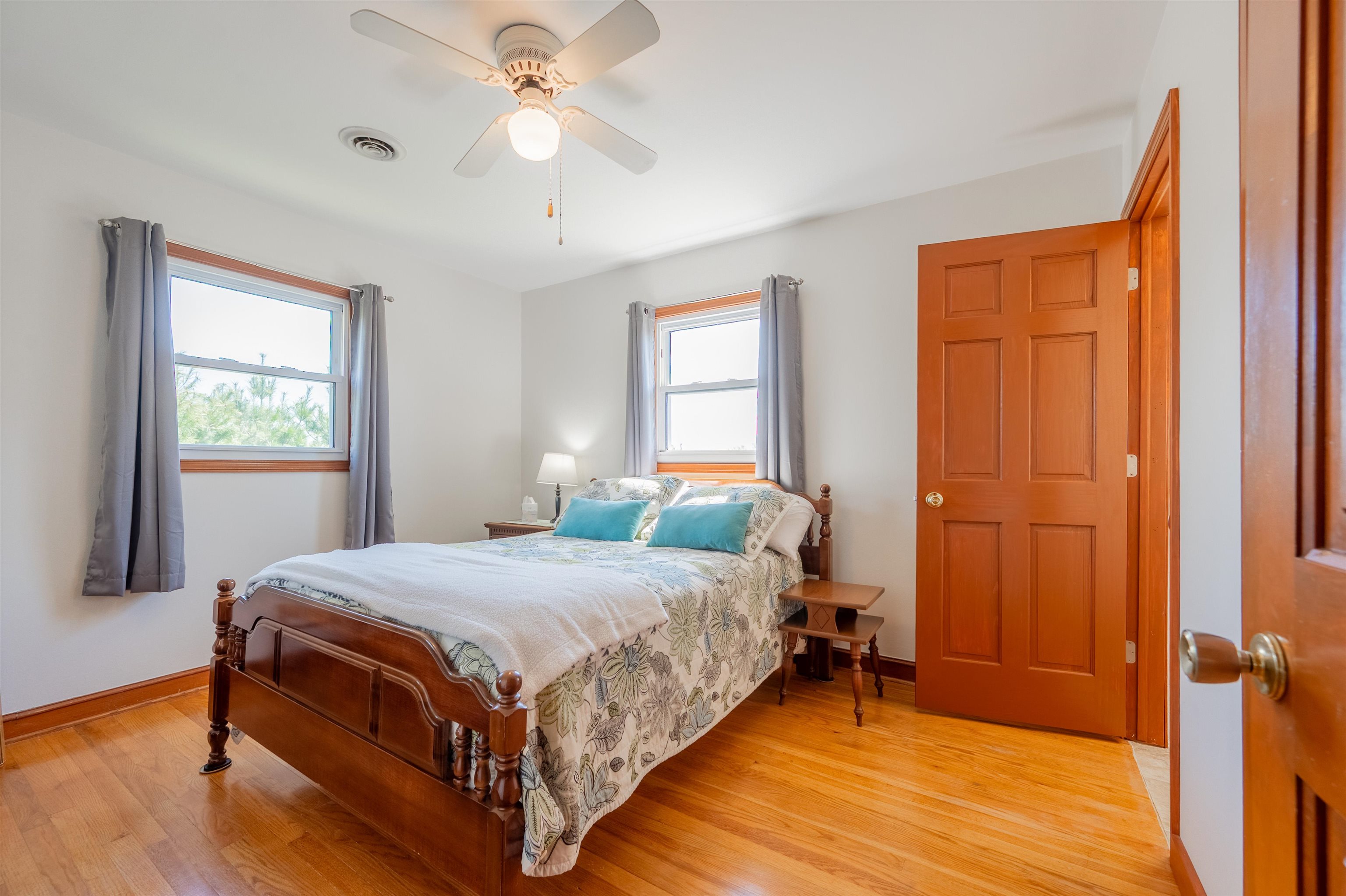 465 W Pine Street Wytheville VA 24382