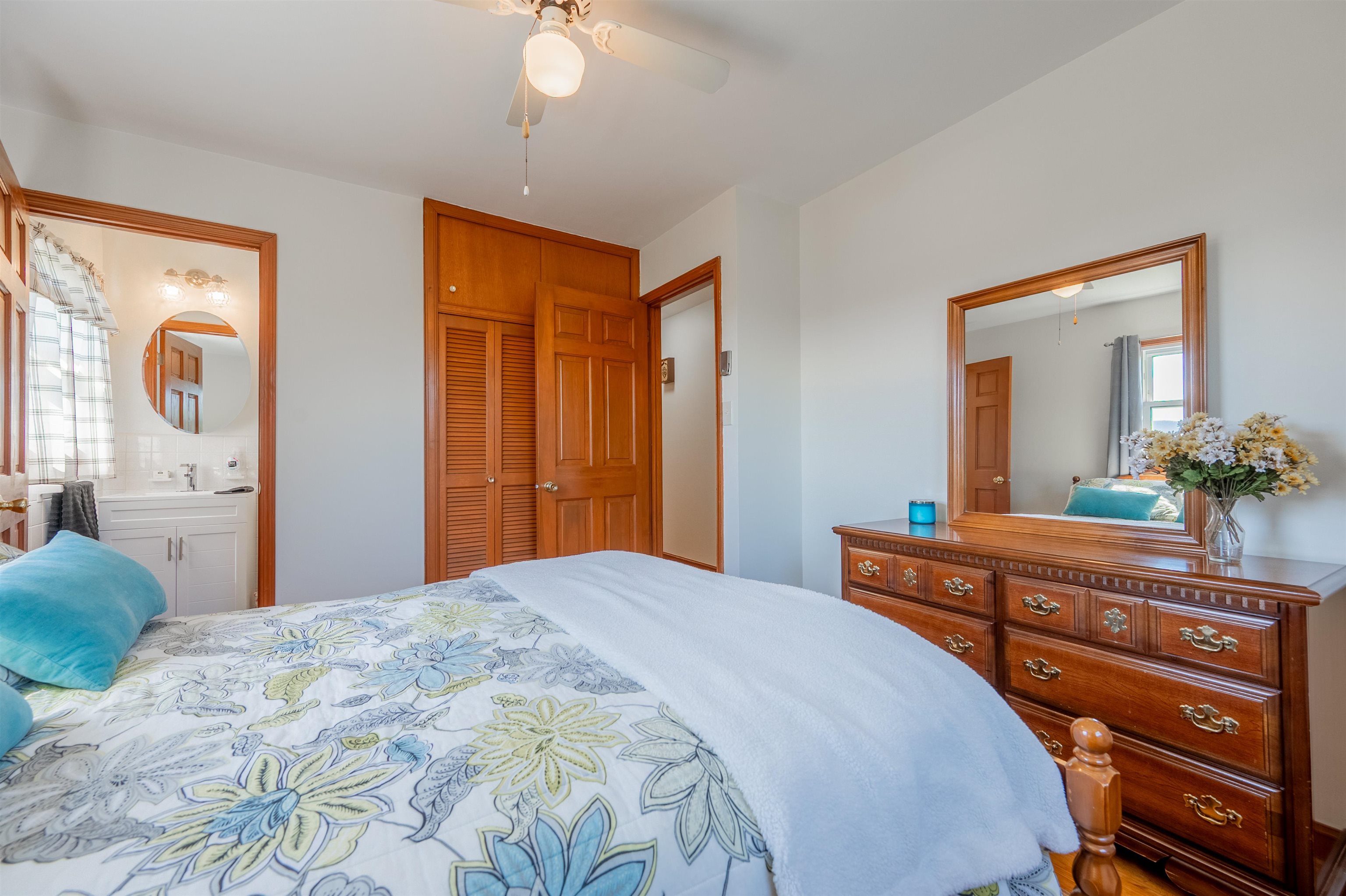 465 W Pine Street Wytheville VA 24382