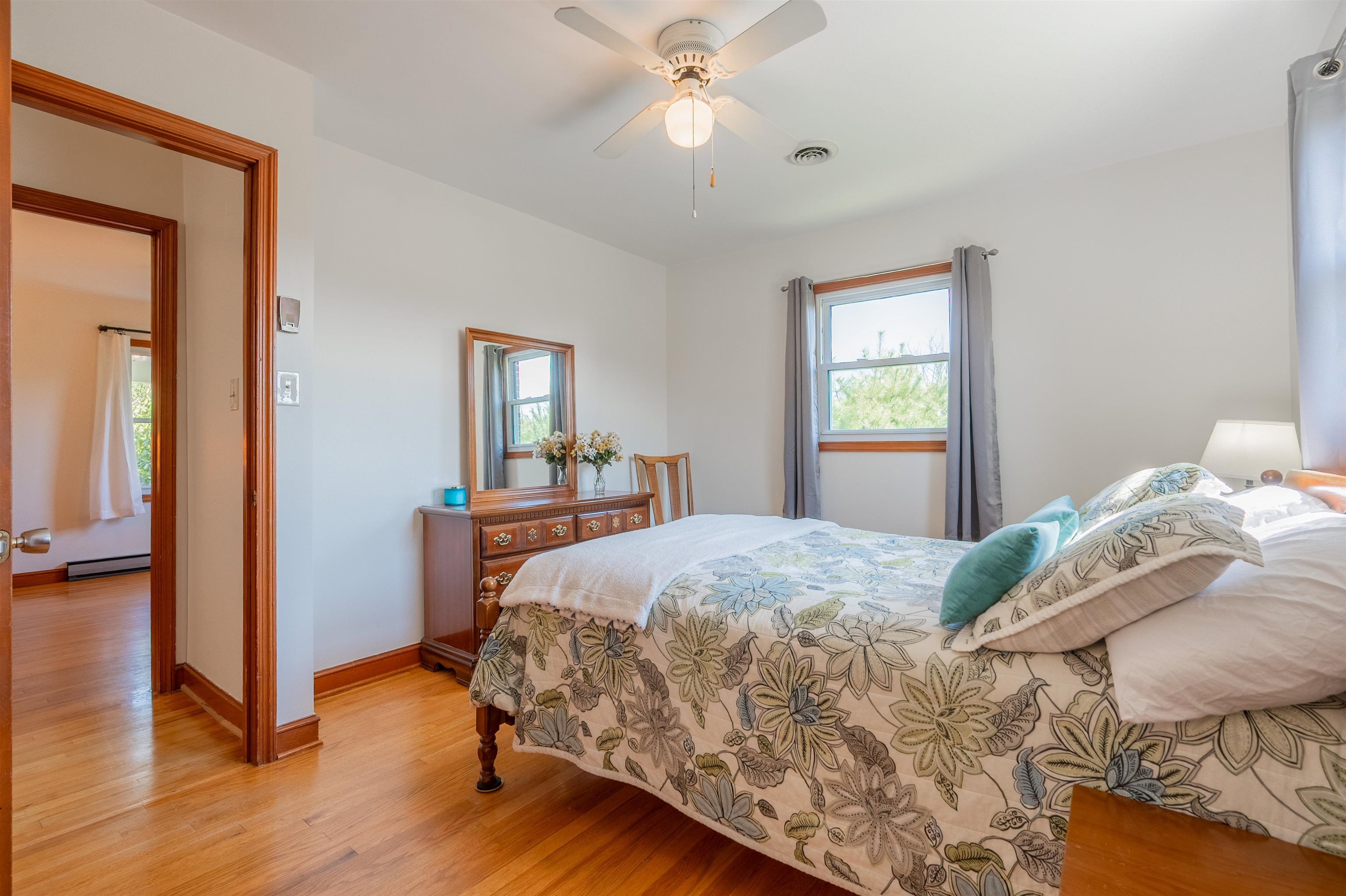 465 W Pine Street Wytheville VA 24382
