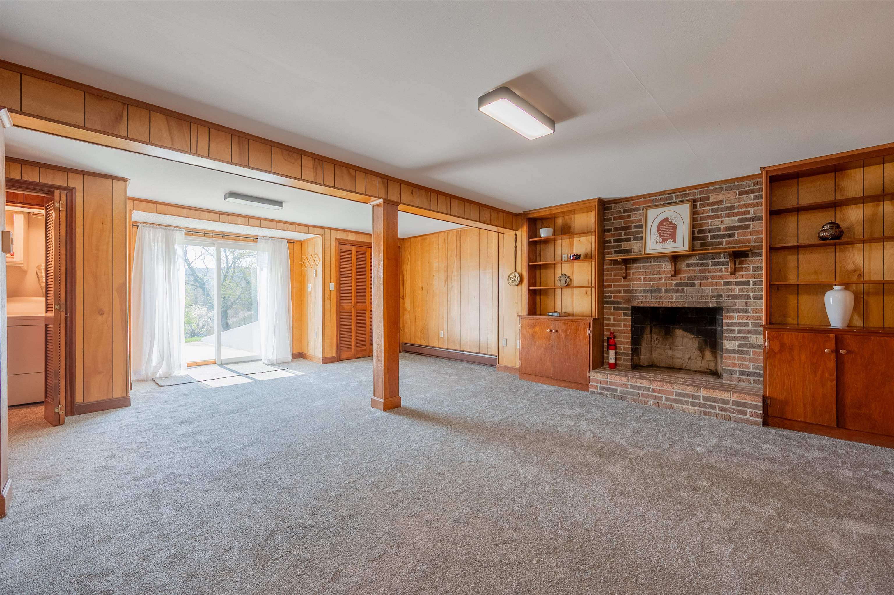 465 W Pine Street Wytheville VA 24382