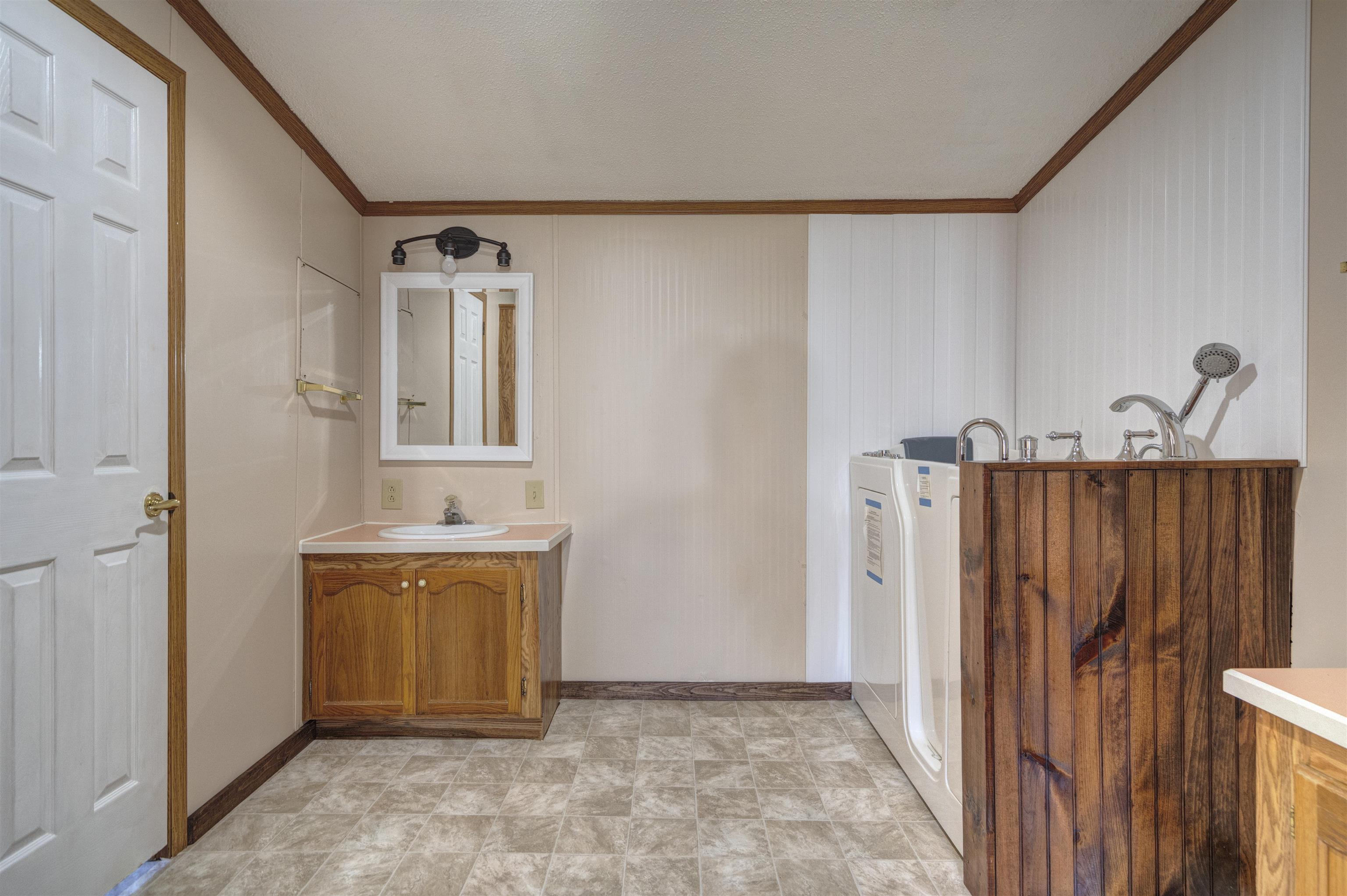 840 Newbern Road Pulaski VA 24301