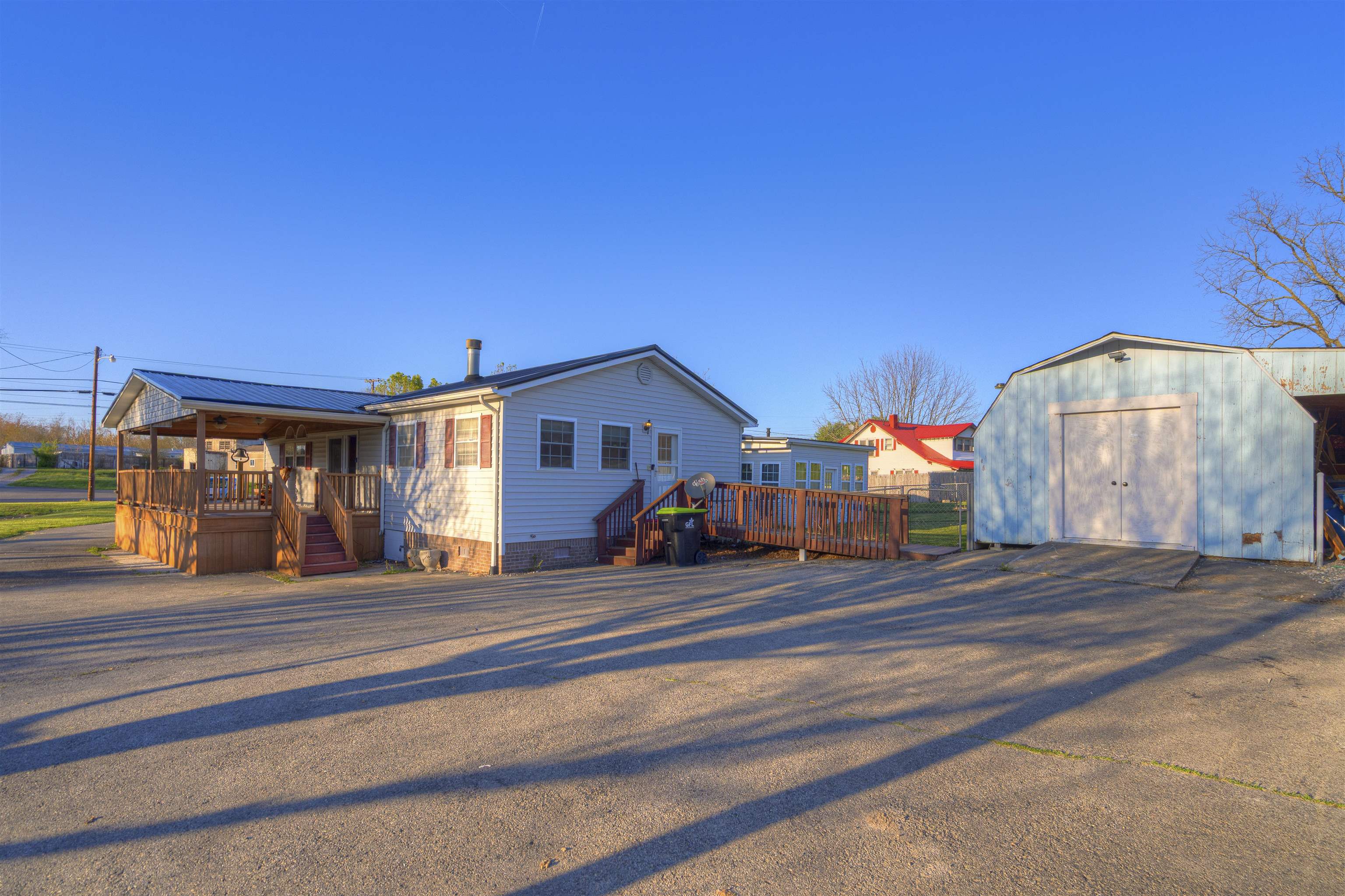 840 Newbern Road Pulaski VA 24301