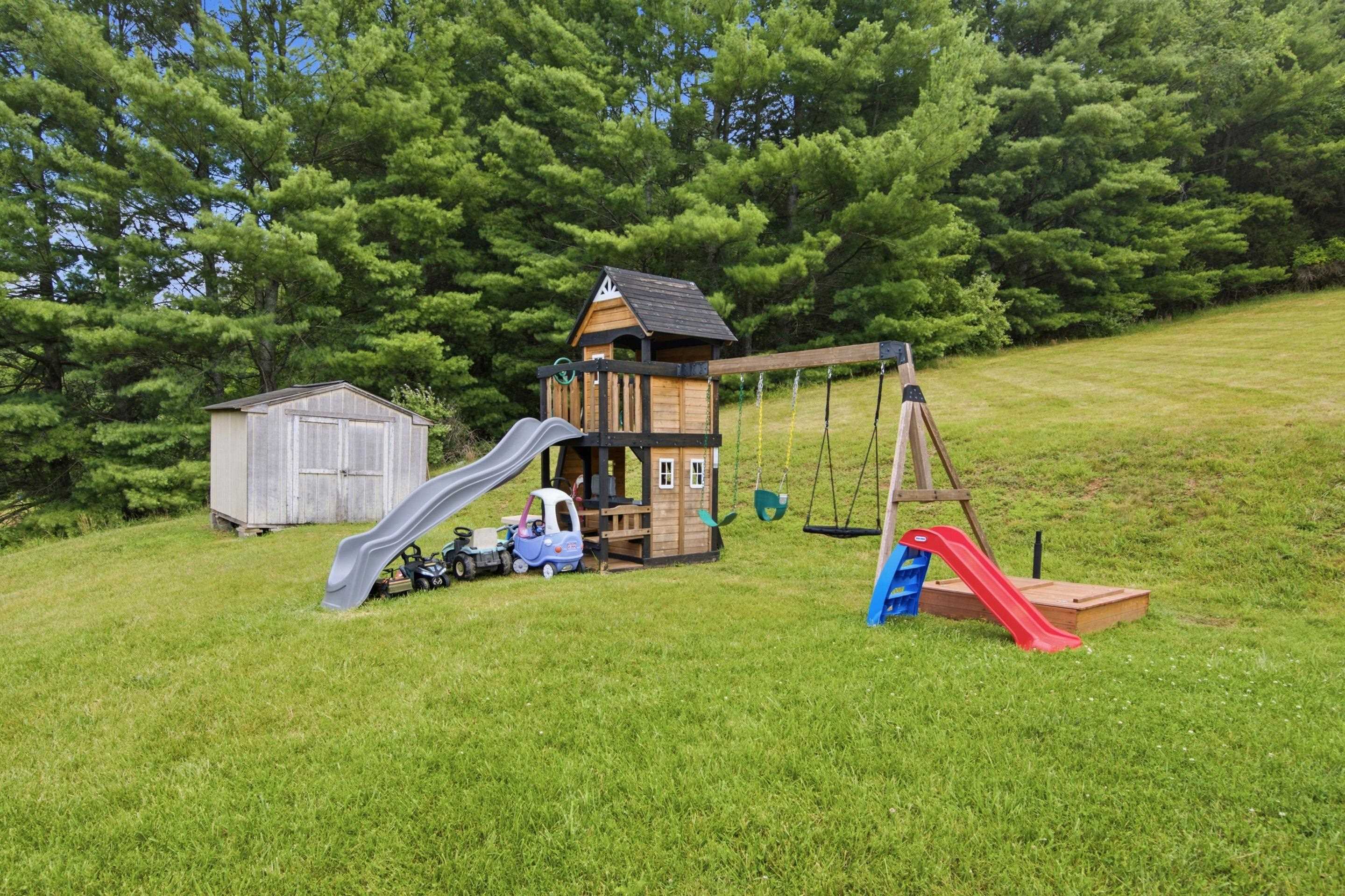 479 Smith Creek Road Christiansburg VA 24073
