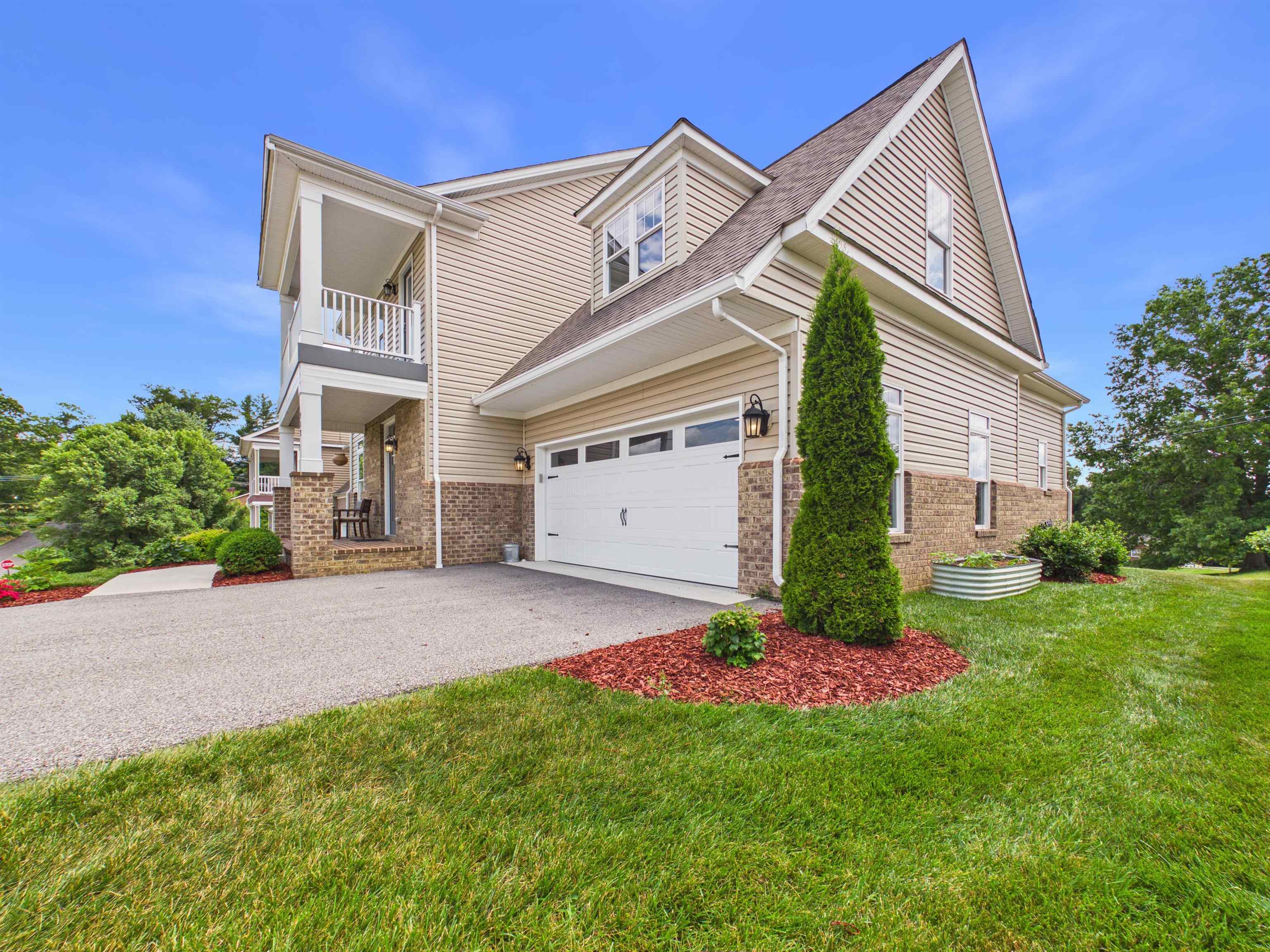 912 Kentwood Drive Blacksburg VA 24060
