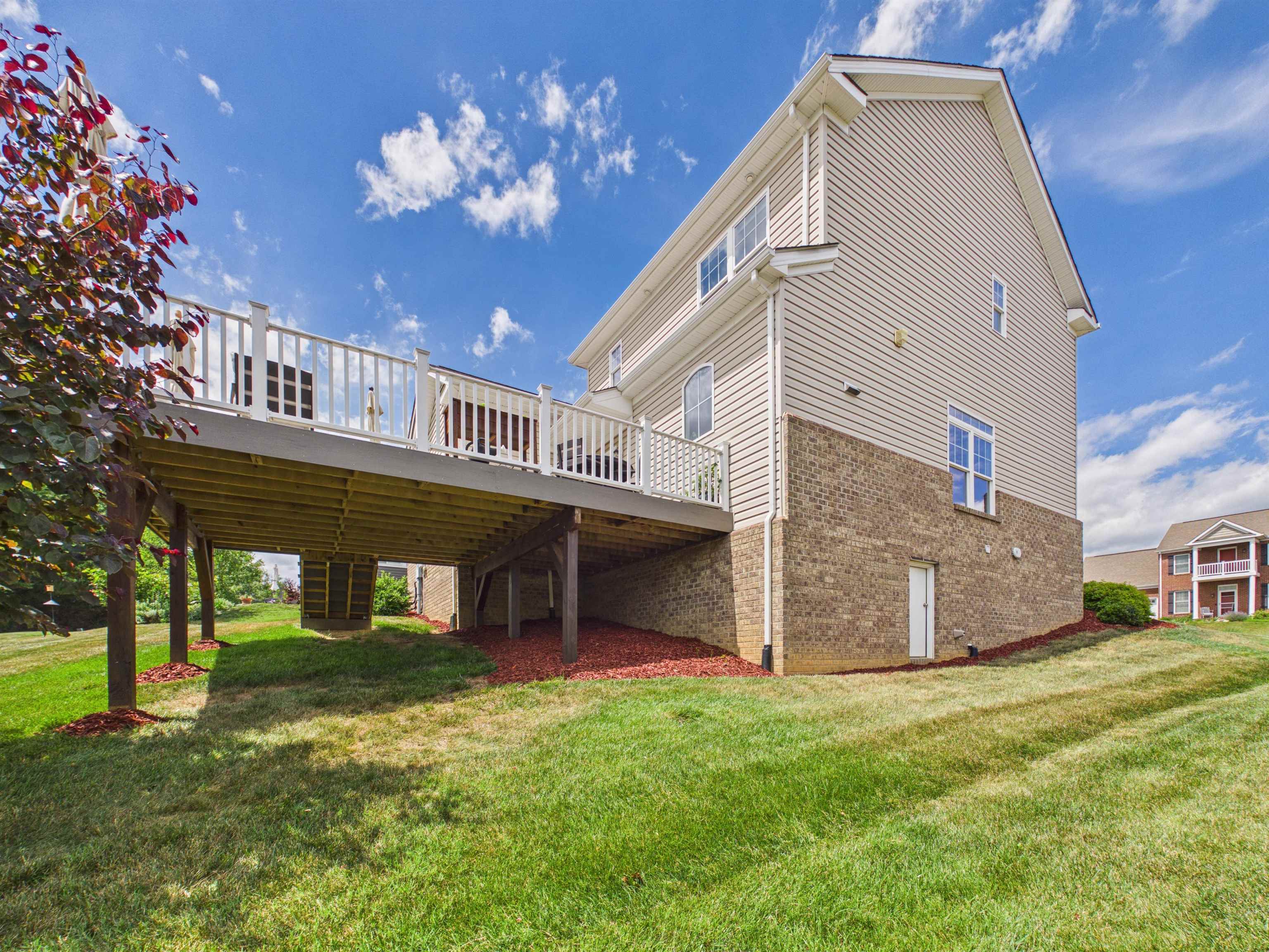 912 Kentwood Drive Blacksburg VA 24060