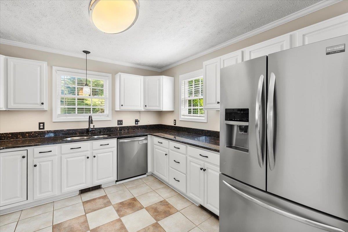 1506 Oriole Drive Blacksburg VA 24060