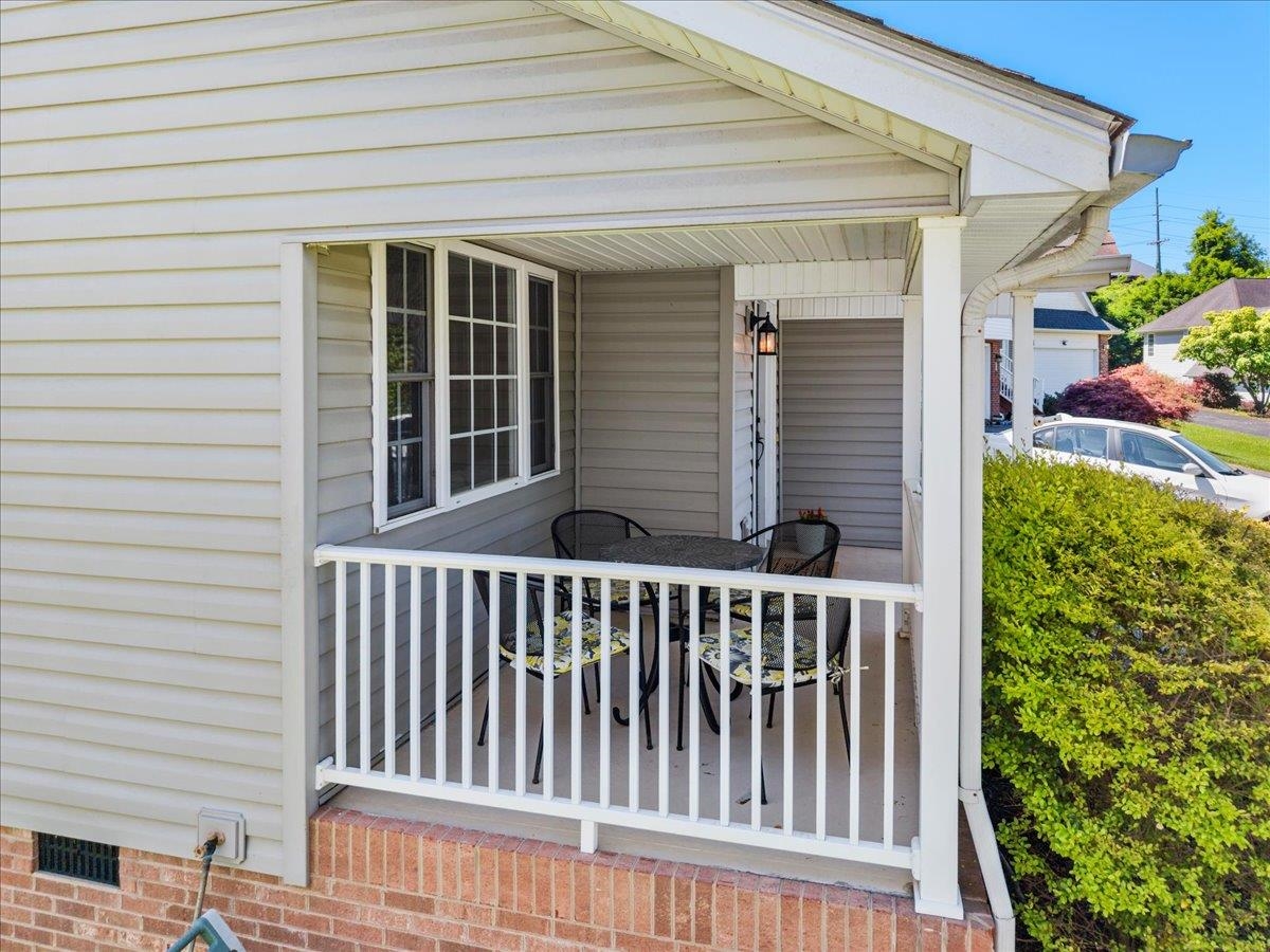 1506 Oriole Drive Blacksburg VA 24060