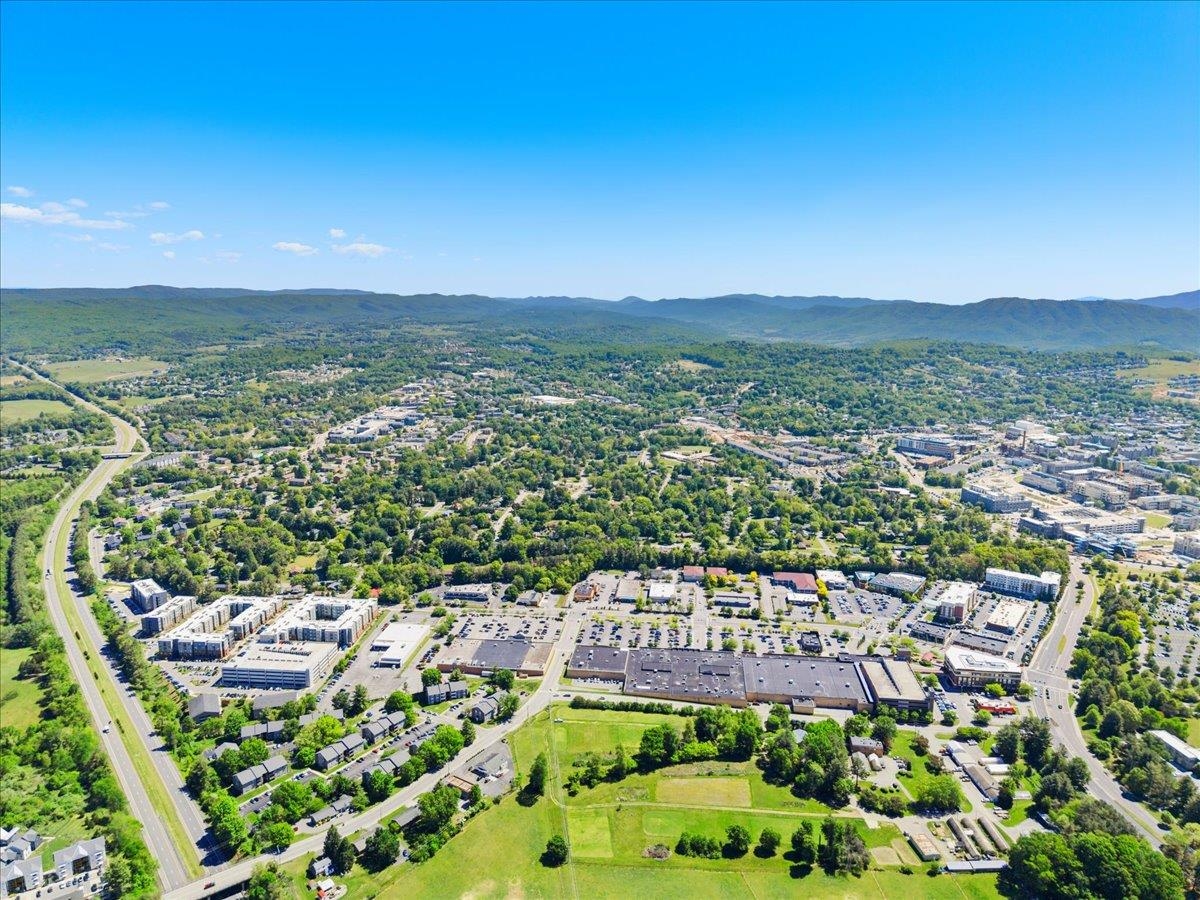 1506 Oriole Drive Blacksburg VA 24060