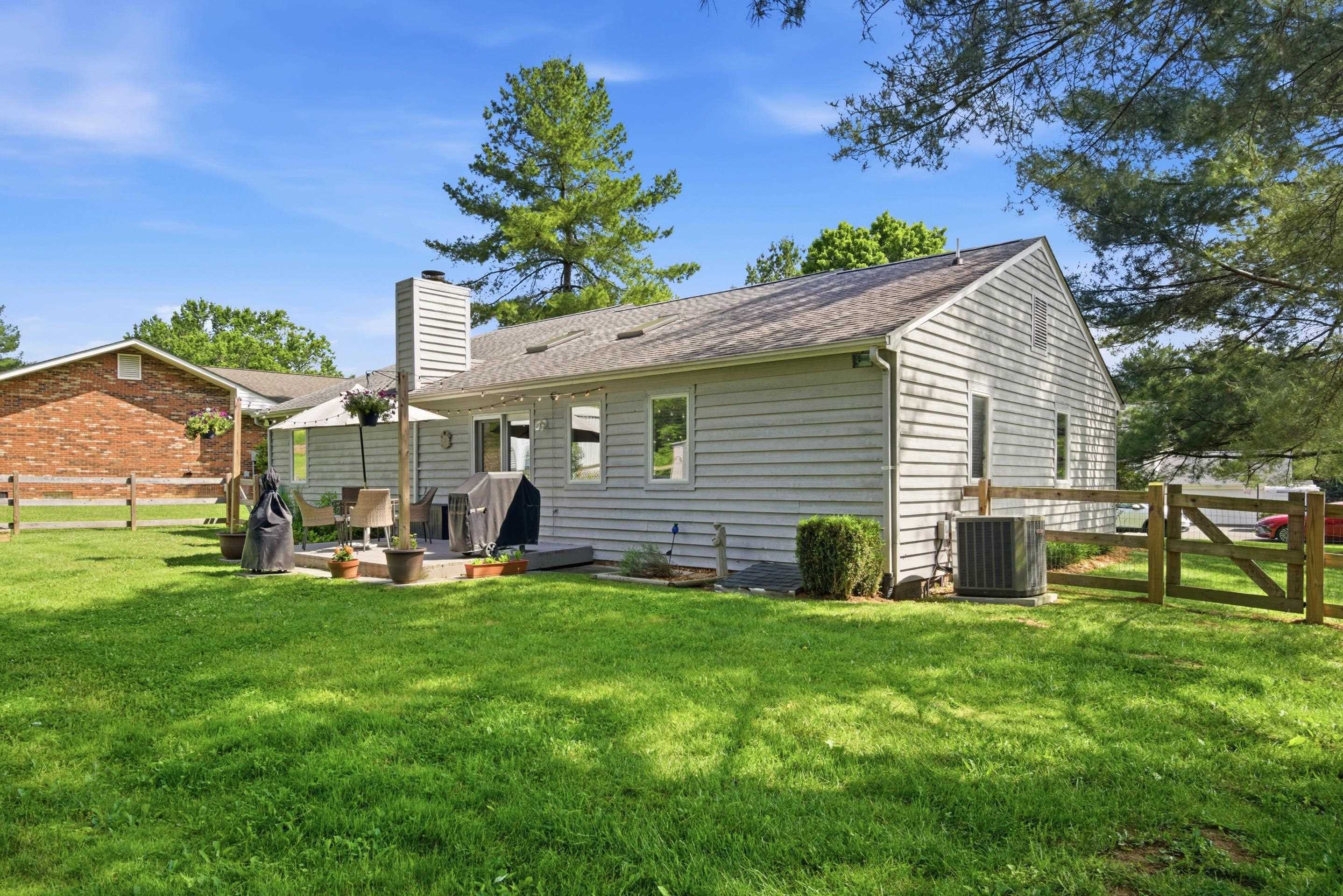1337 Mockingbird Drive Blacksburg VA 24060