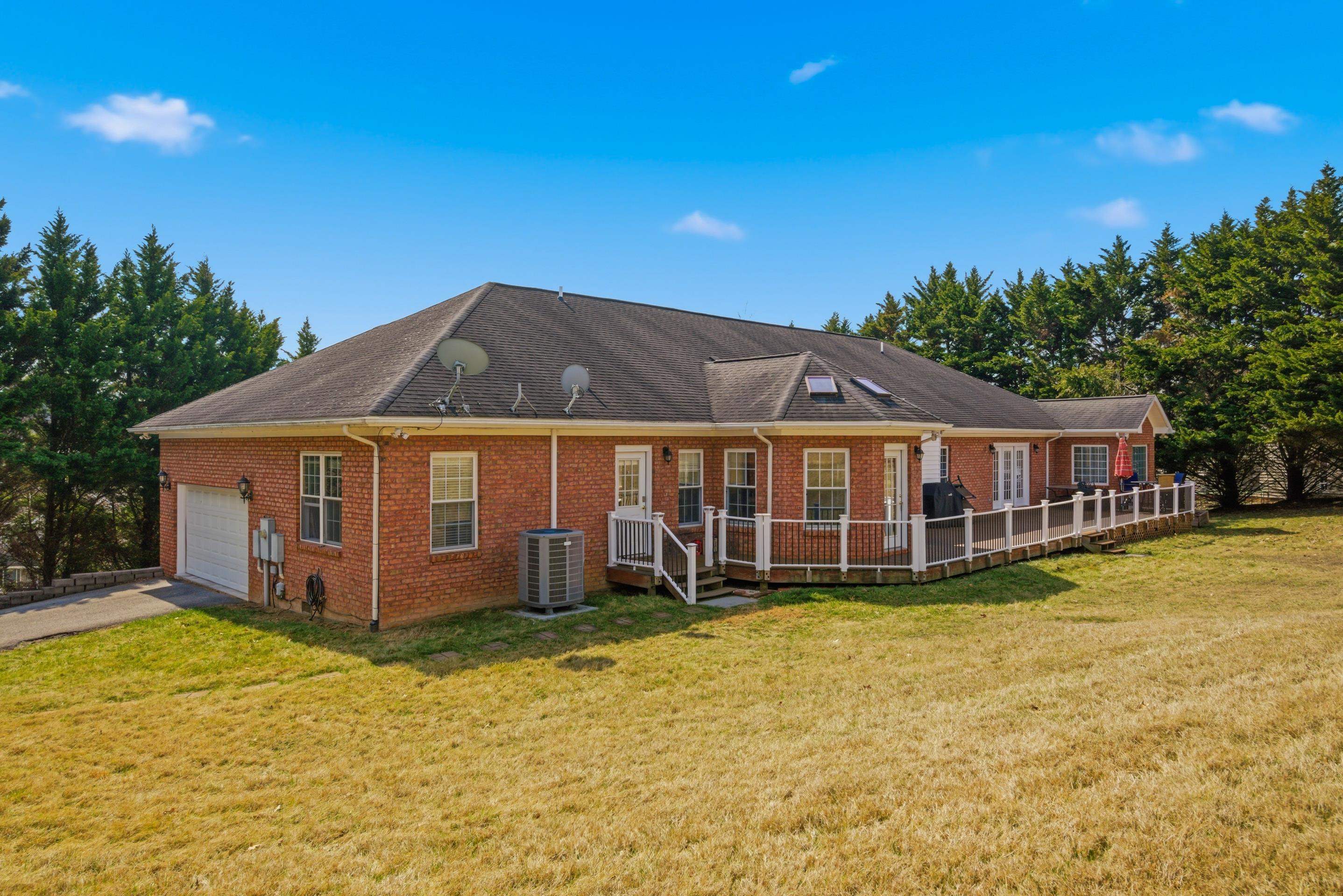 308 Meadow Ridge Radford VA 24141