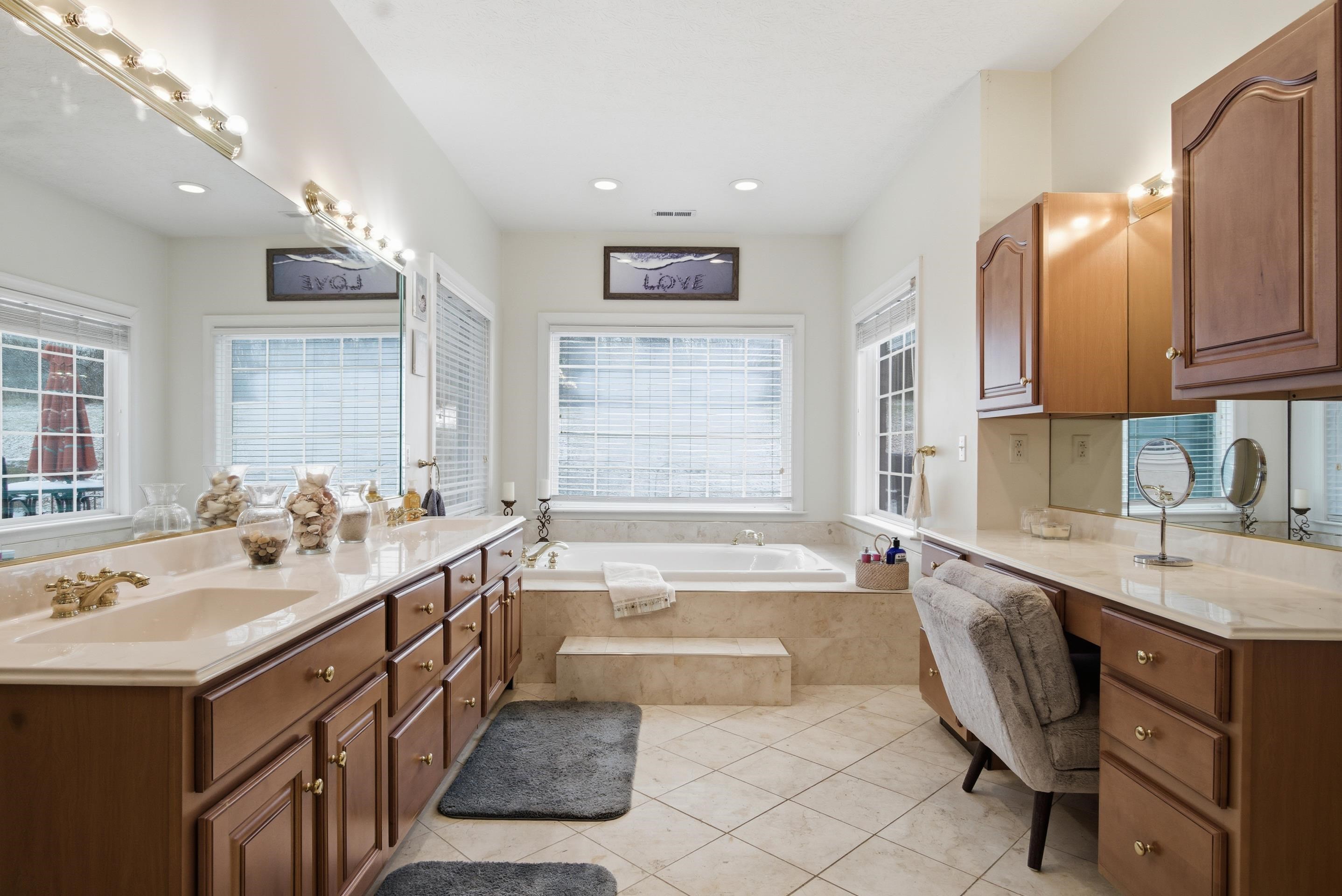 308 Meadow Ridge Radford VA 24141