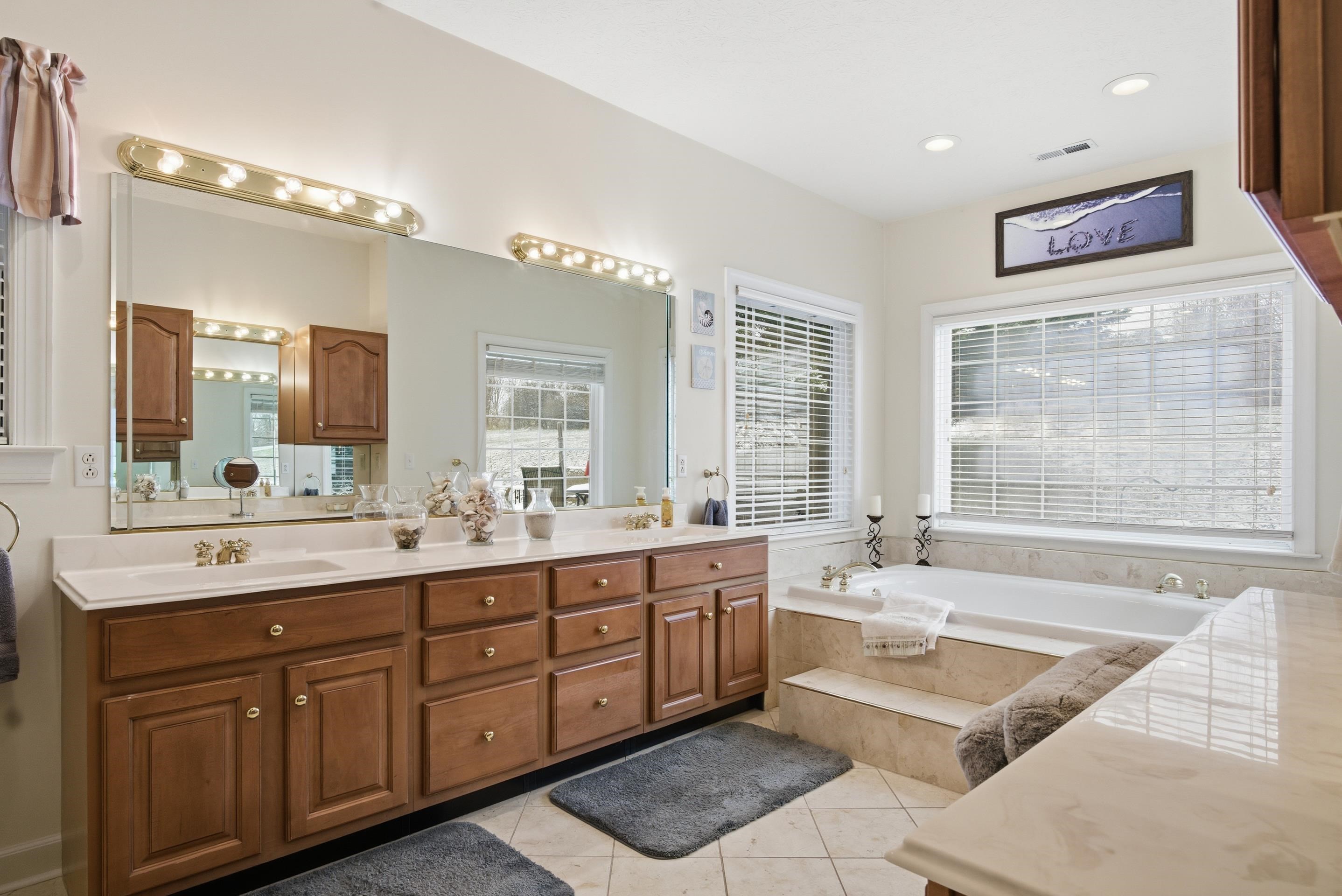 308 Meadow Ridge Radford VA 24141