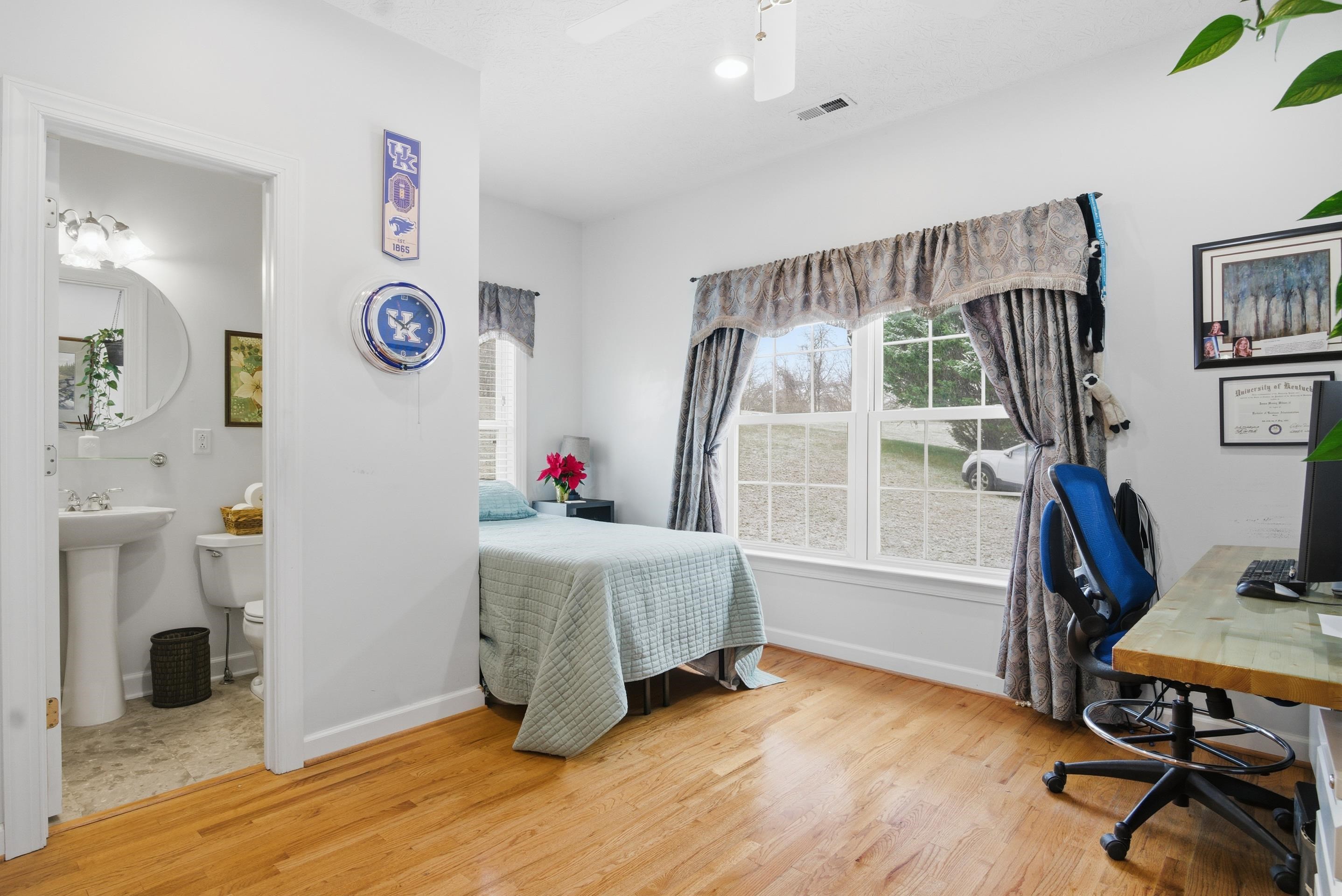 308 Meadow Ridge Radford VA 24141