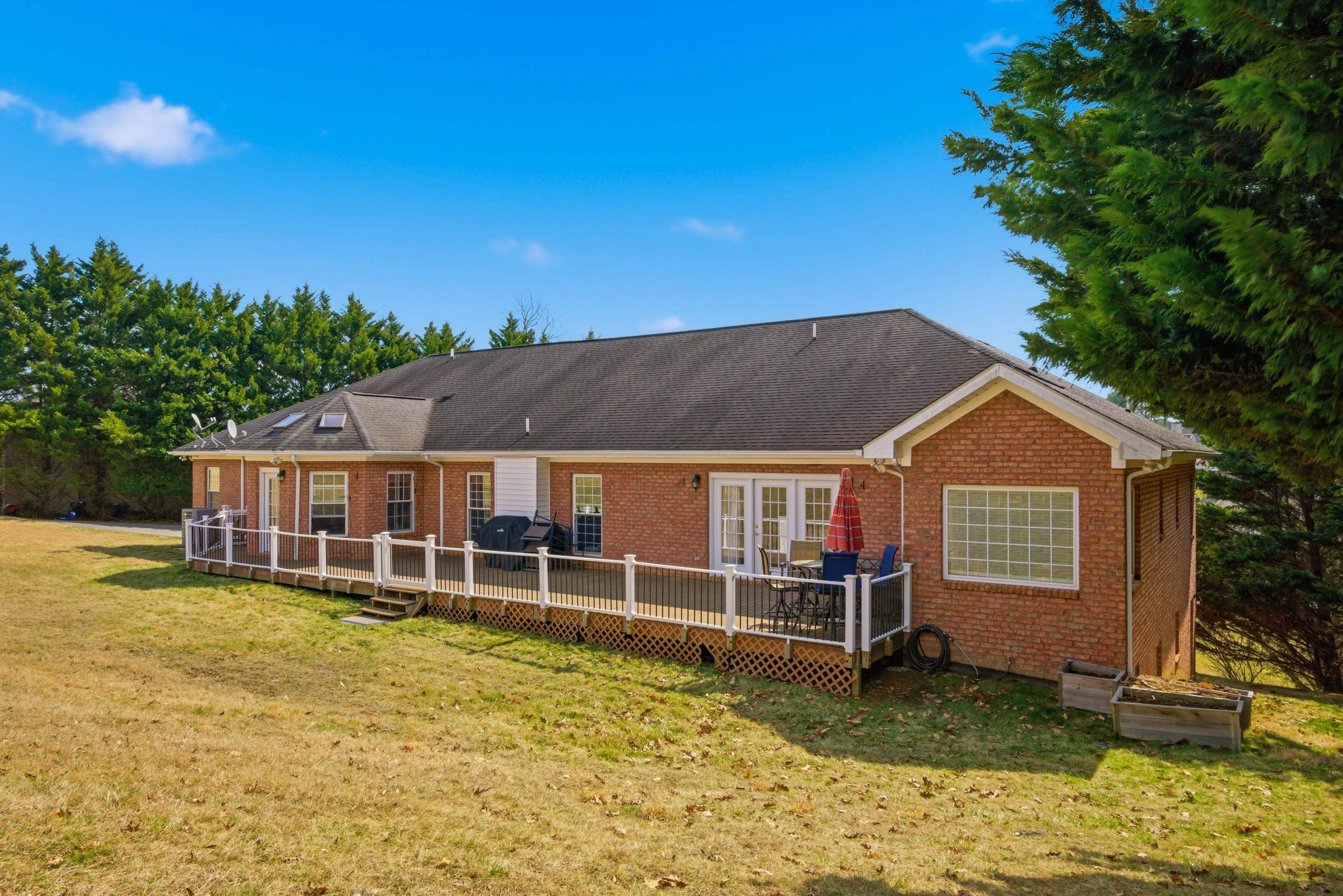 308 Meadow Ridge Radford VA 24141