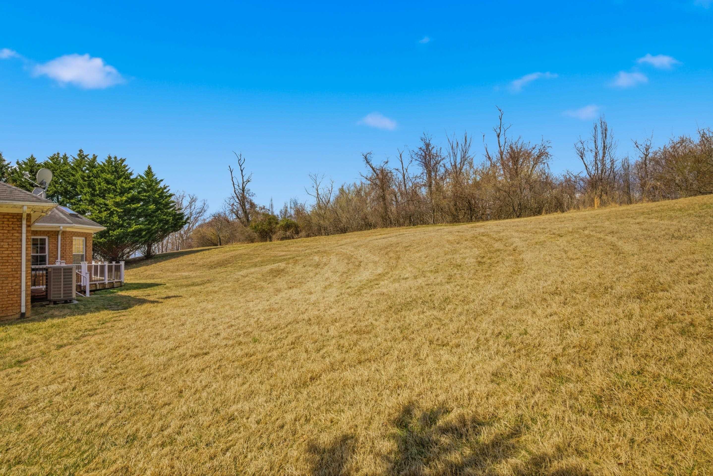 308 Meadow Ridge Radford VA 24141