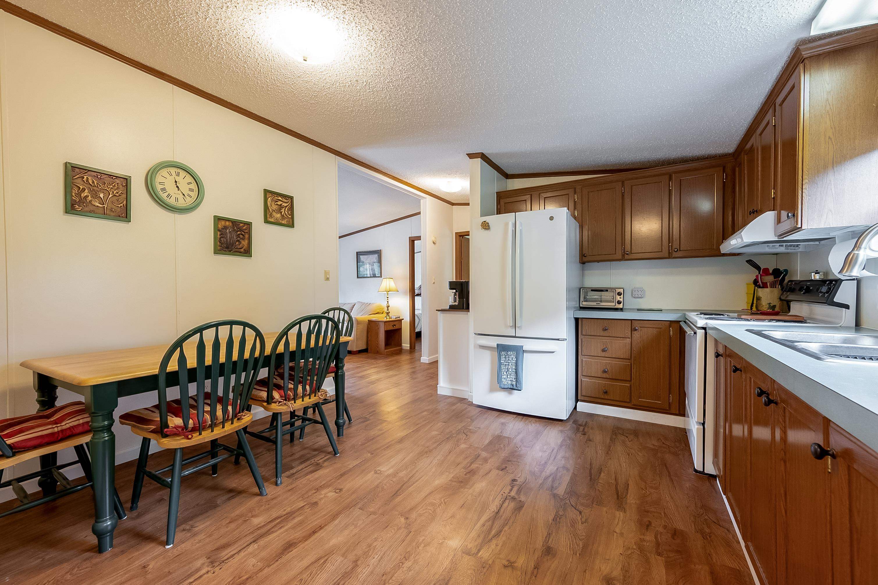 4276 Paradise Road Hiwassee VA 24347