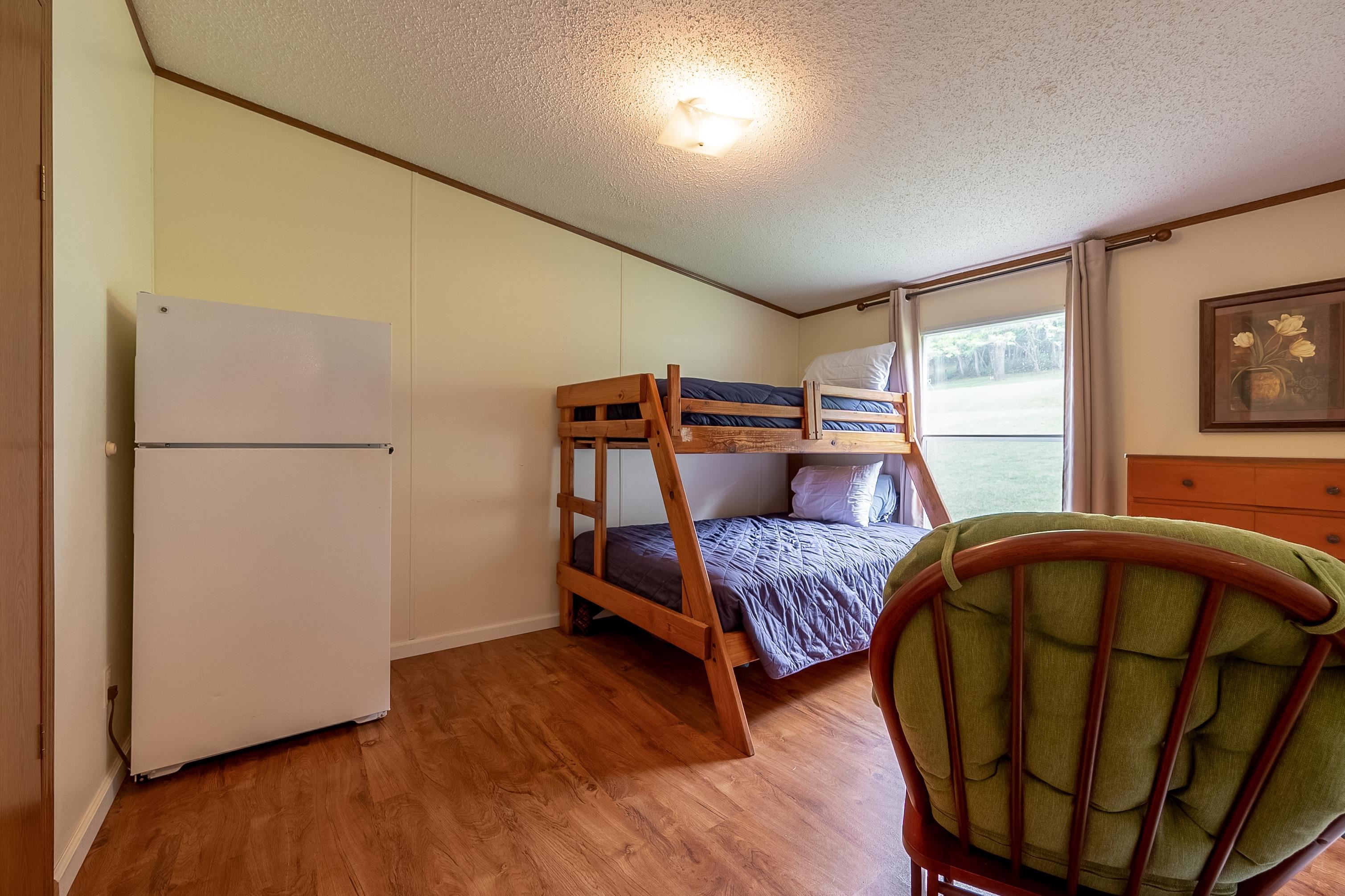 4276 Paradise Road Hiwassee VA 24347