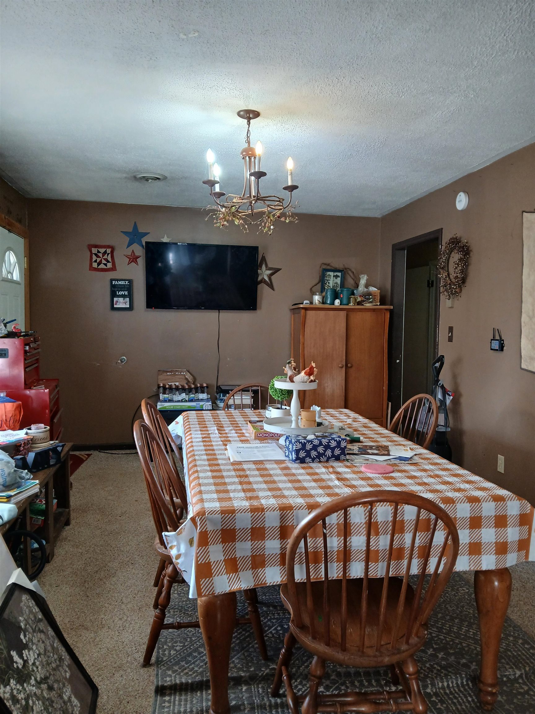 5637 Locust Drive Dublin VA 24084