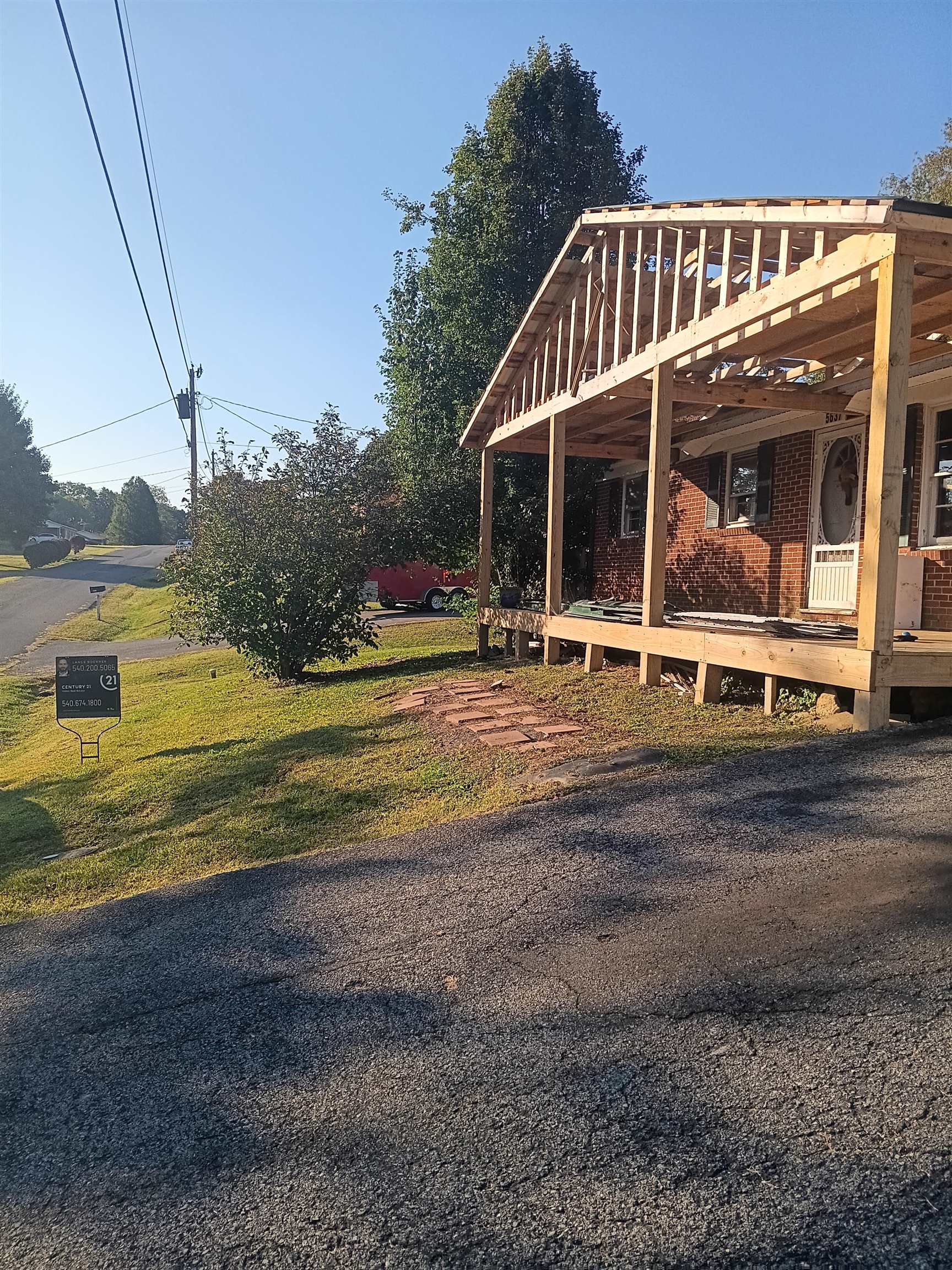 5637 Locust Drive Dublin VA 24084