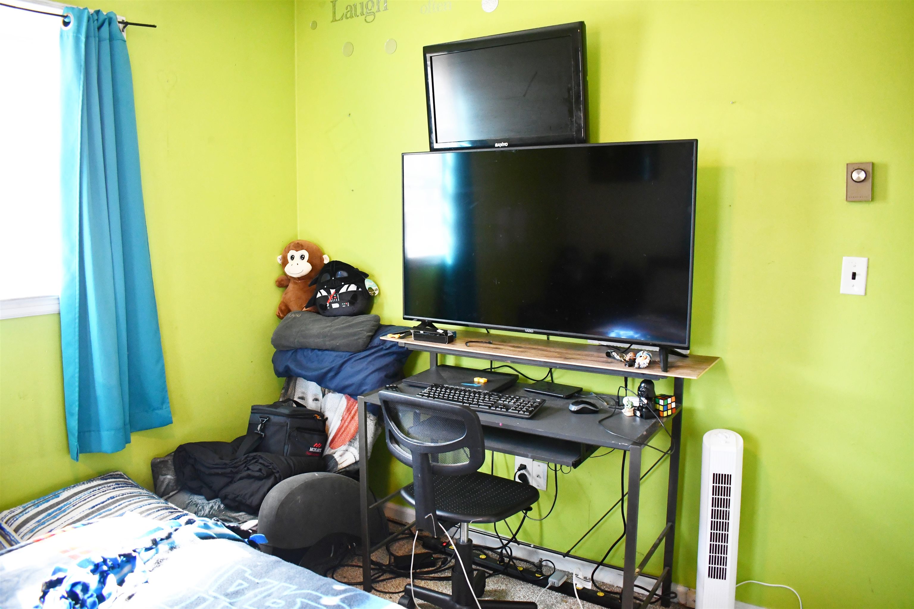 5637 Locust Drive Dublin VA 24084