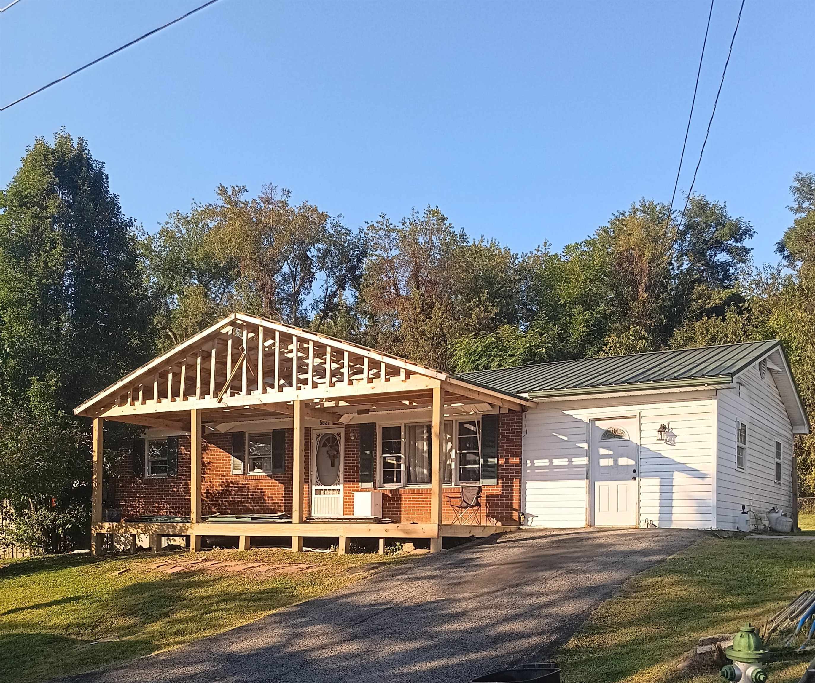 5637 Locust Drive Dublin VA 24084