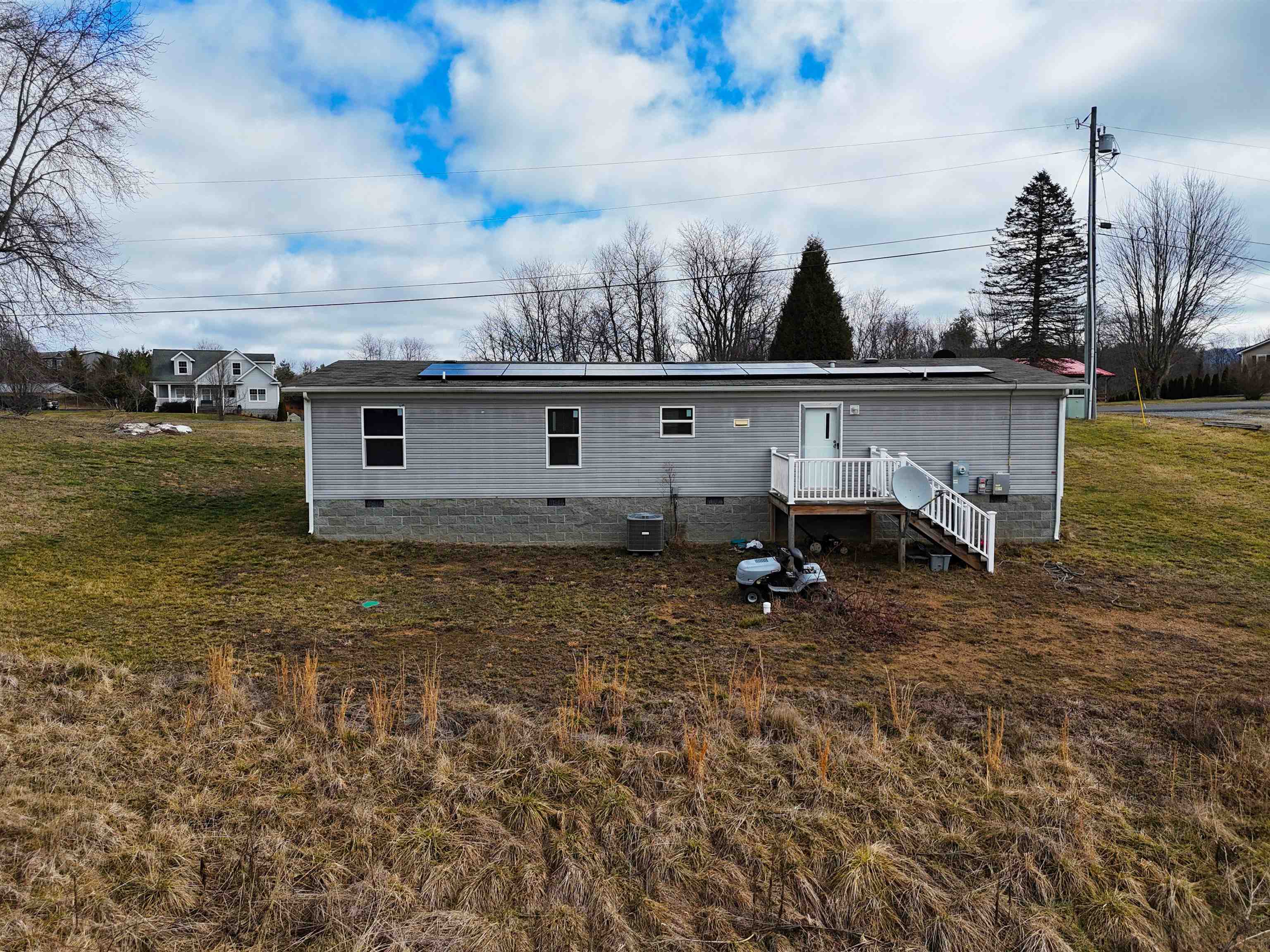 253 Carterville Heights Road Wytheville VA 24382