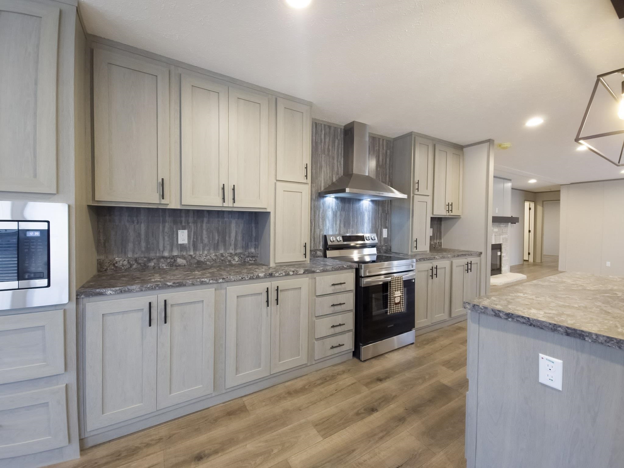 3304 Honaker Road Draper VA 24324