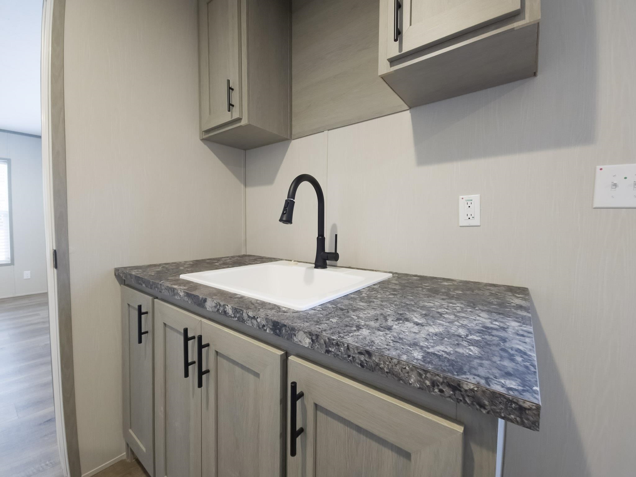 3304 Honaker Road Draper VA 24324