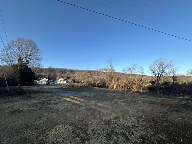 3304 Honaker Road Draper VA 24324