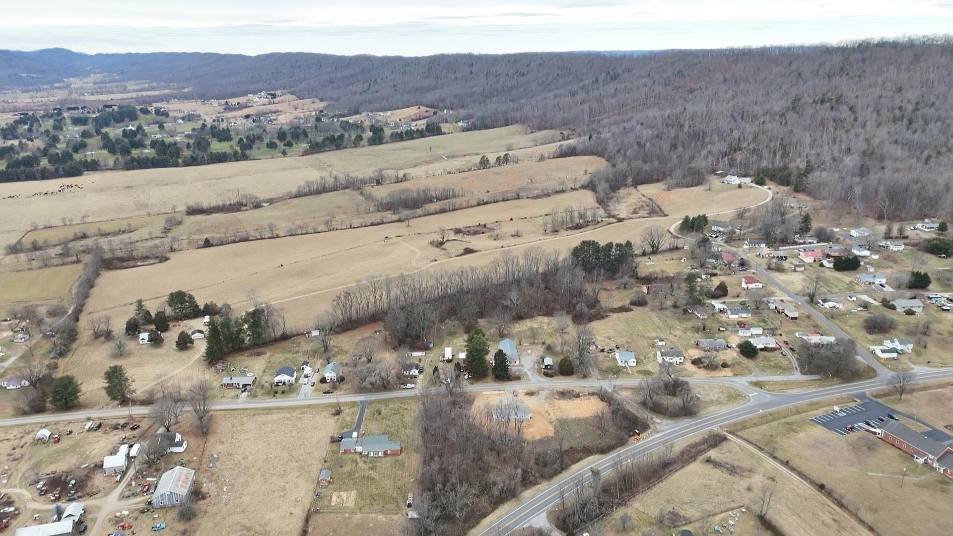 3304 Honaker Road Draper VA 24324