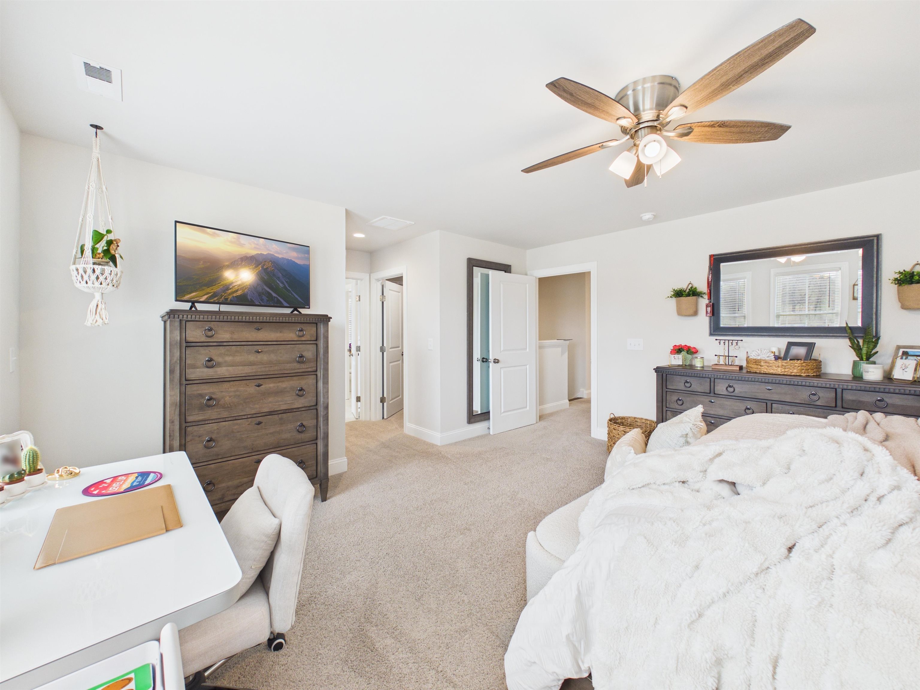 3026 Natalies Way Blacksburg VA 24060