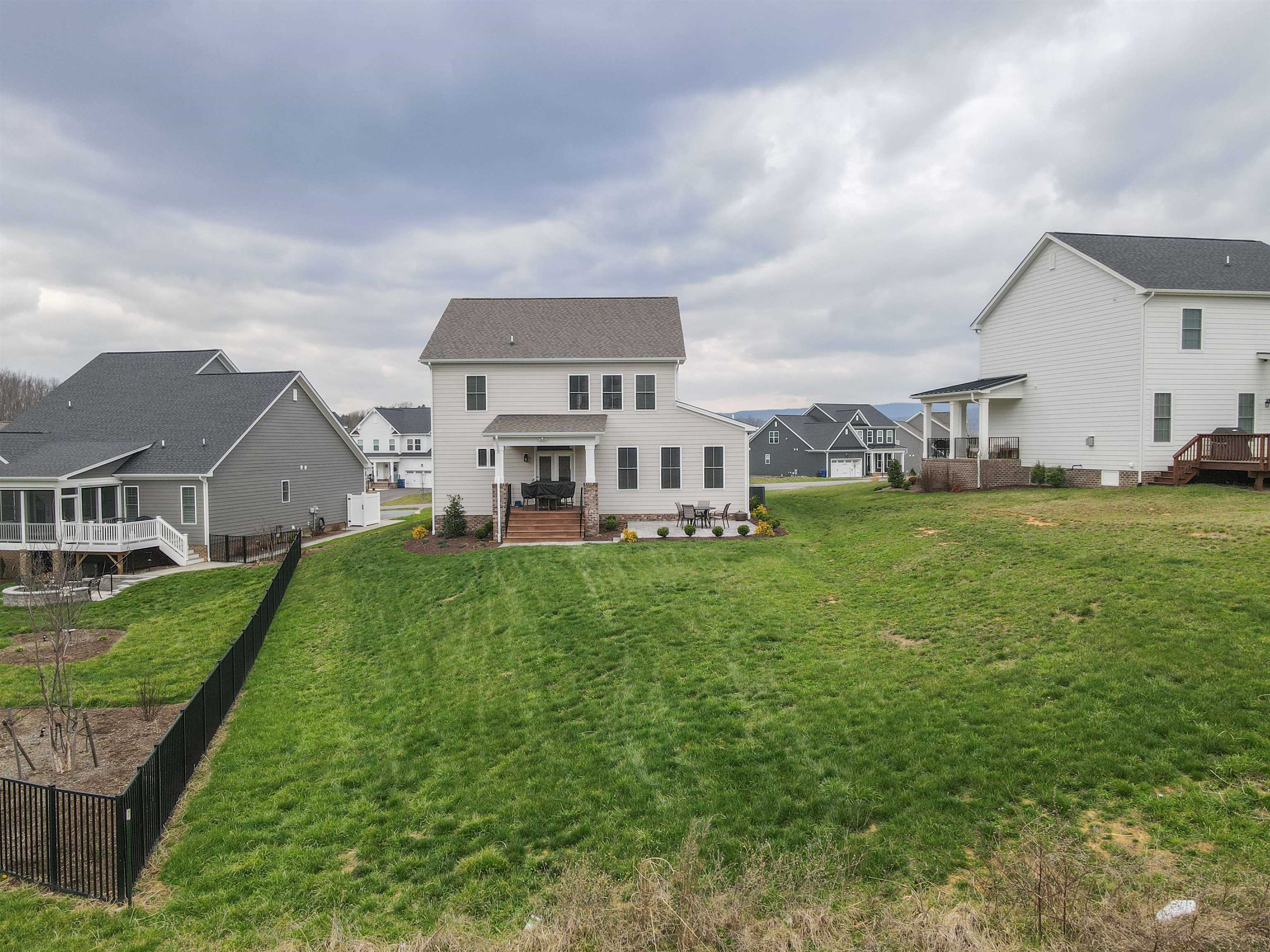 3026 Natalies Way Blacksburg VA 24060