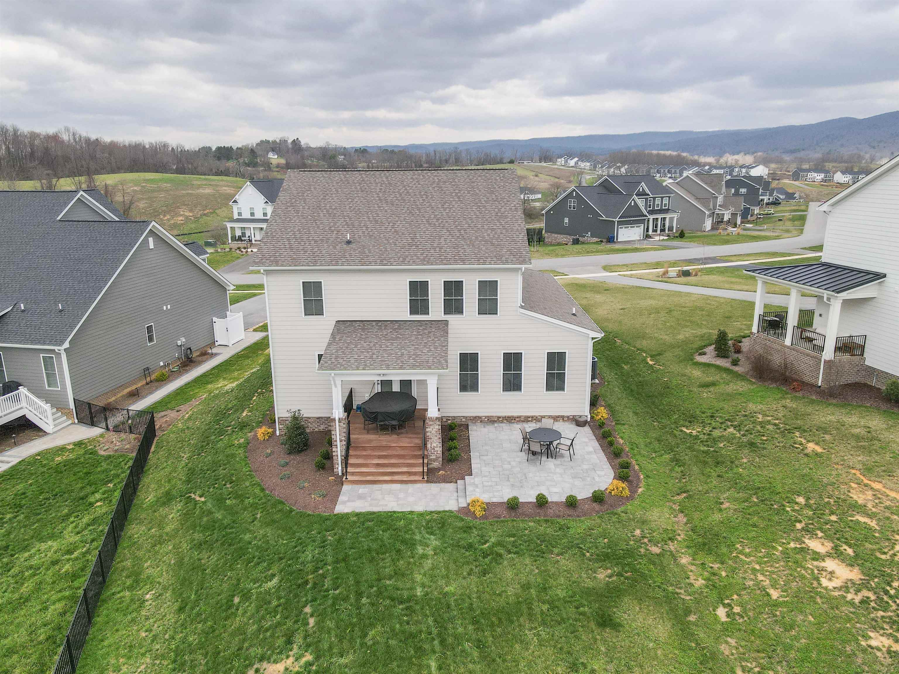 3026 Natalies Way Blacksburg VA 24060