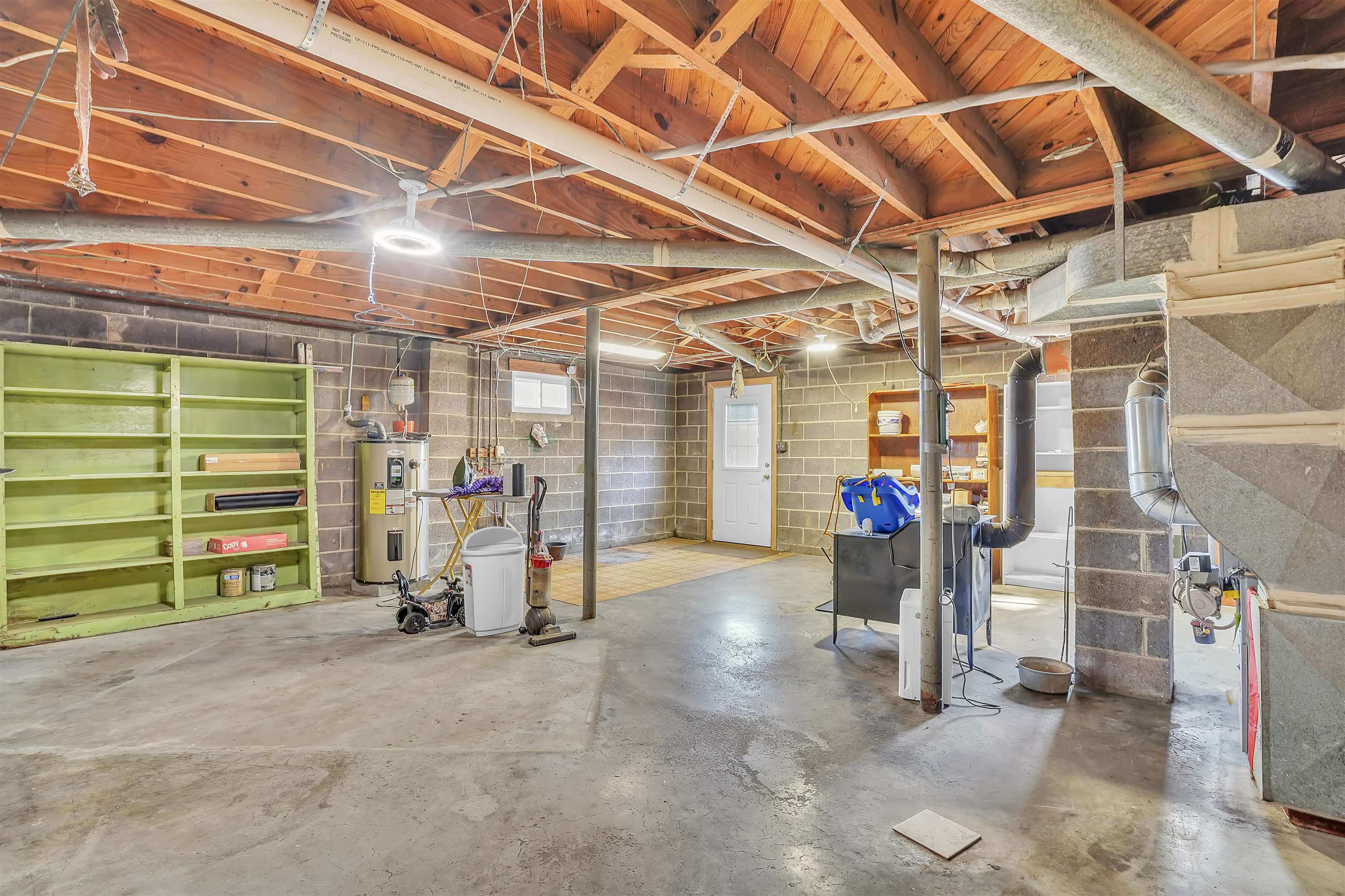 709 Giles Street Pearisburg VA 24134