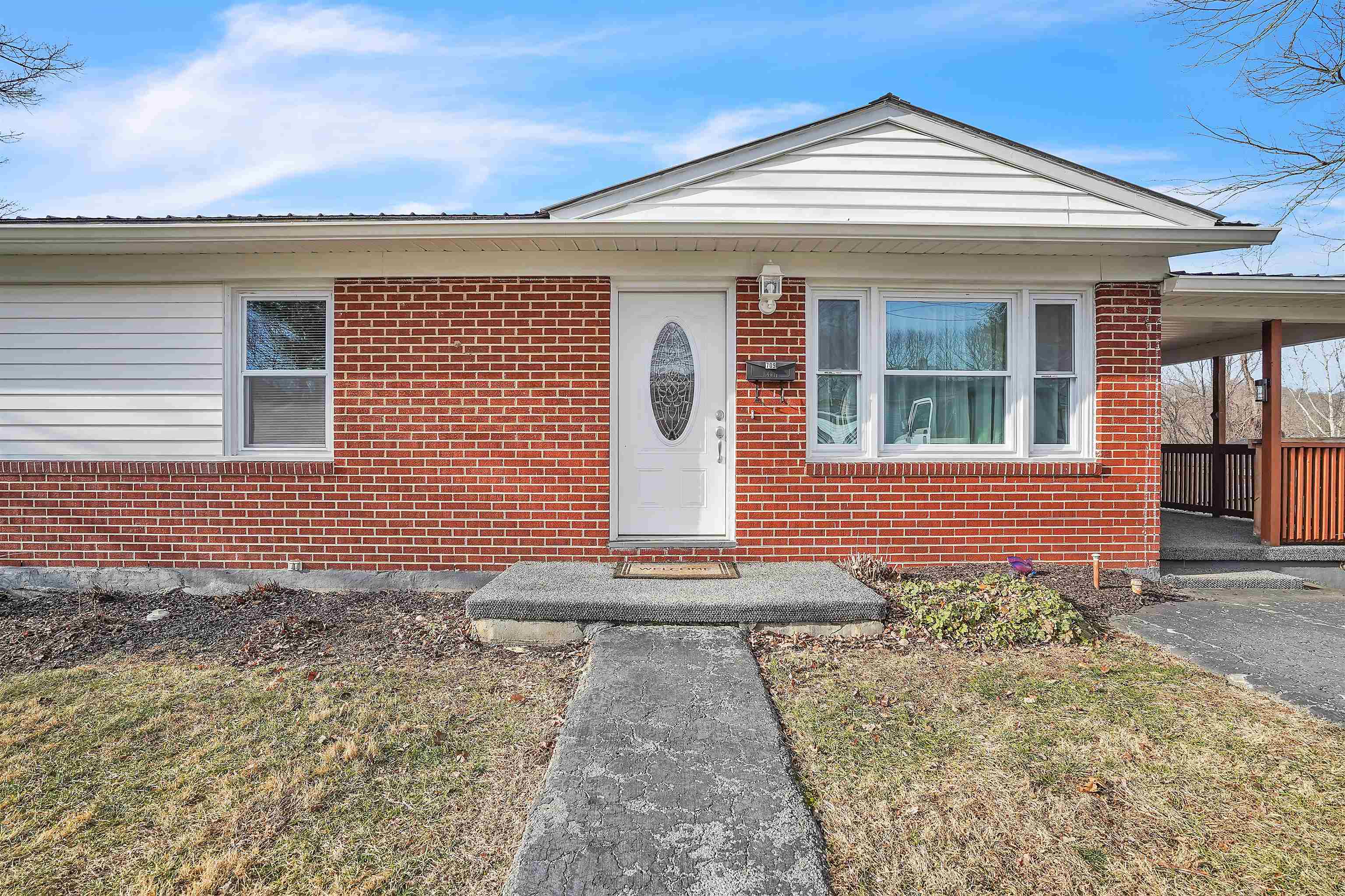 709 Giles Street Pearisburg VA 24134