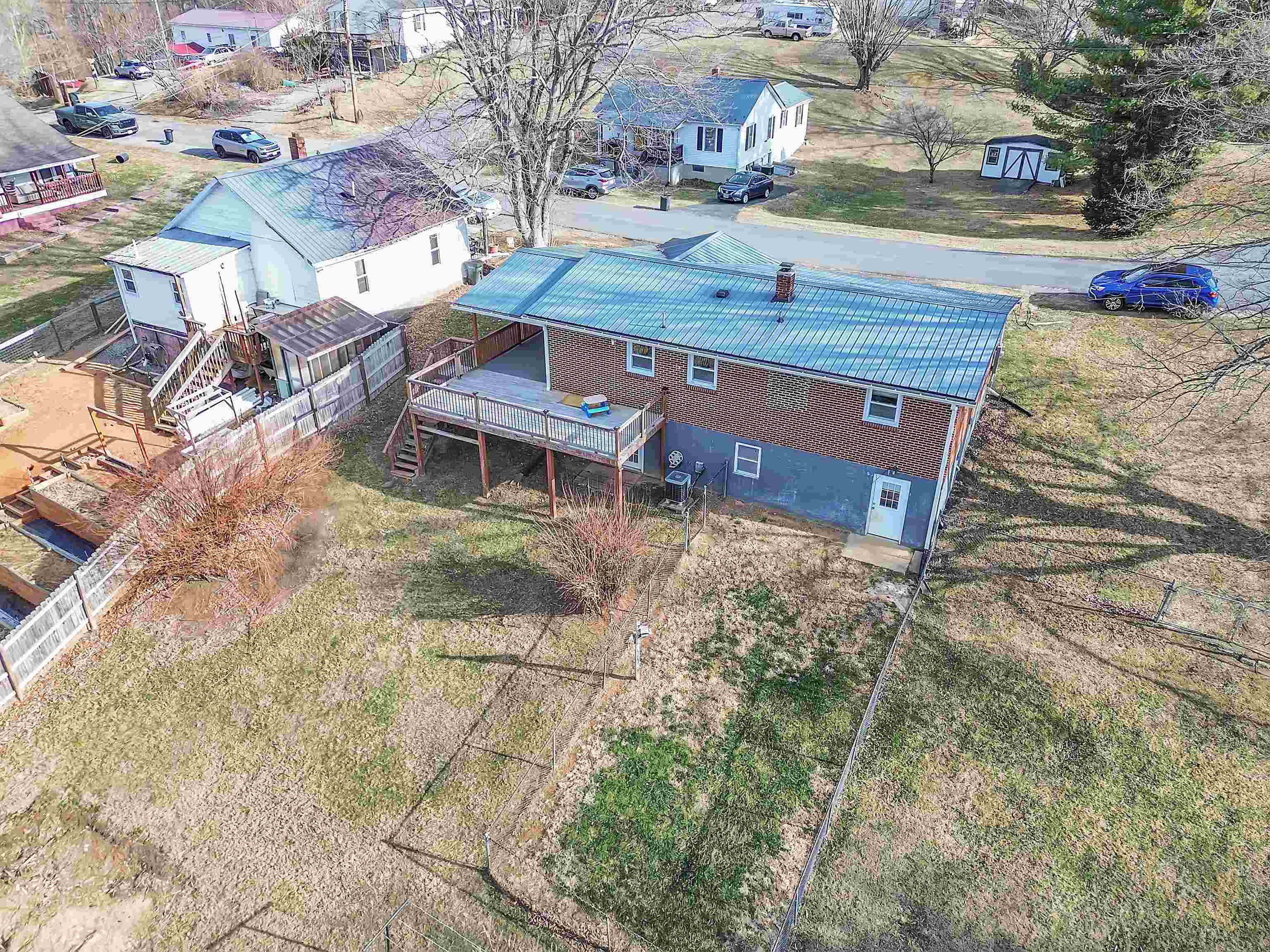 709 Giles Street Pearisburg VA 24134