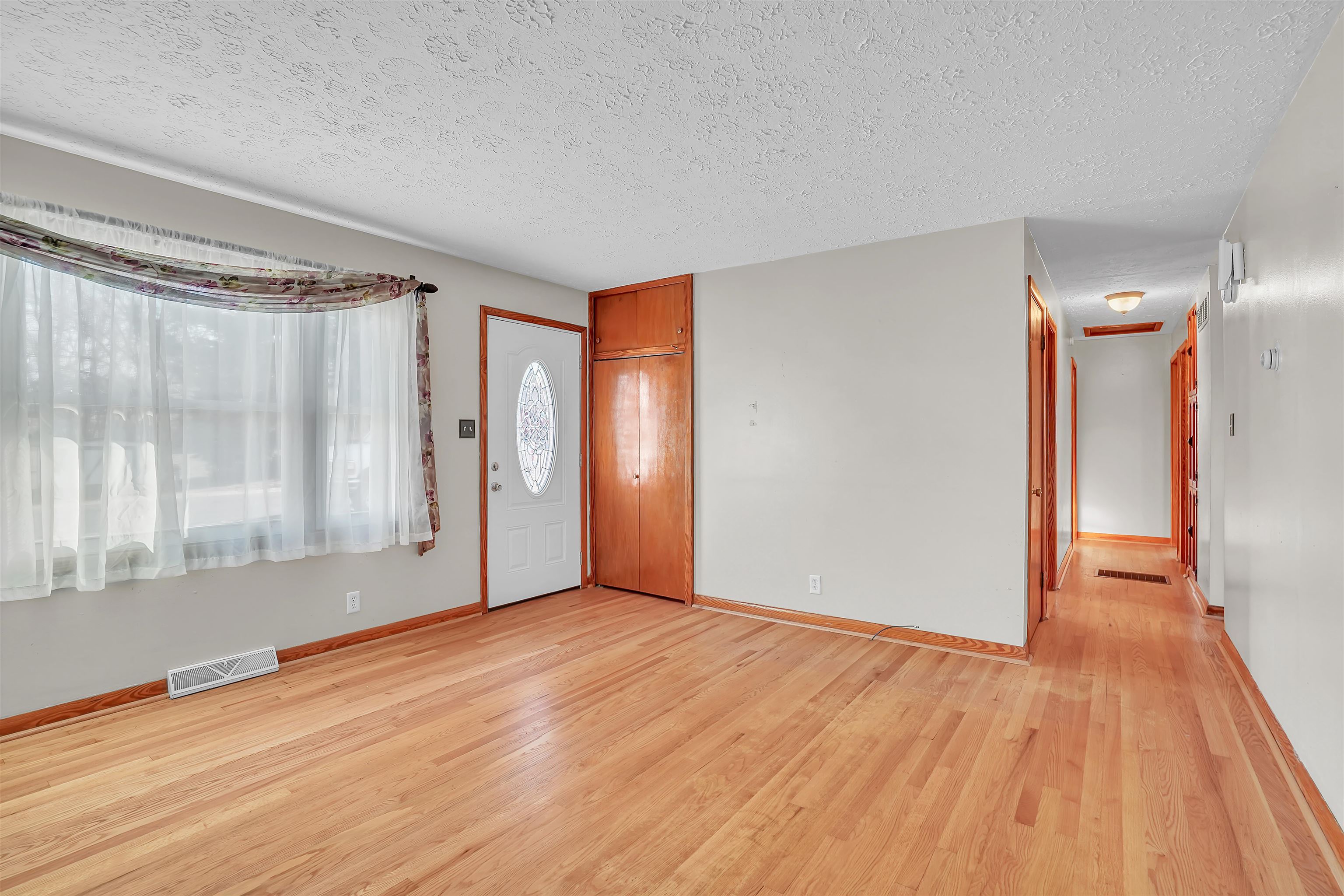 709 Giles Street Pearisburg VA 24134