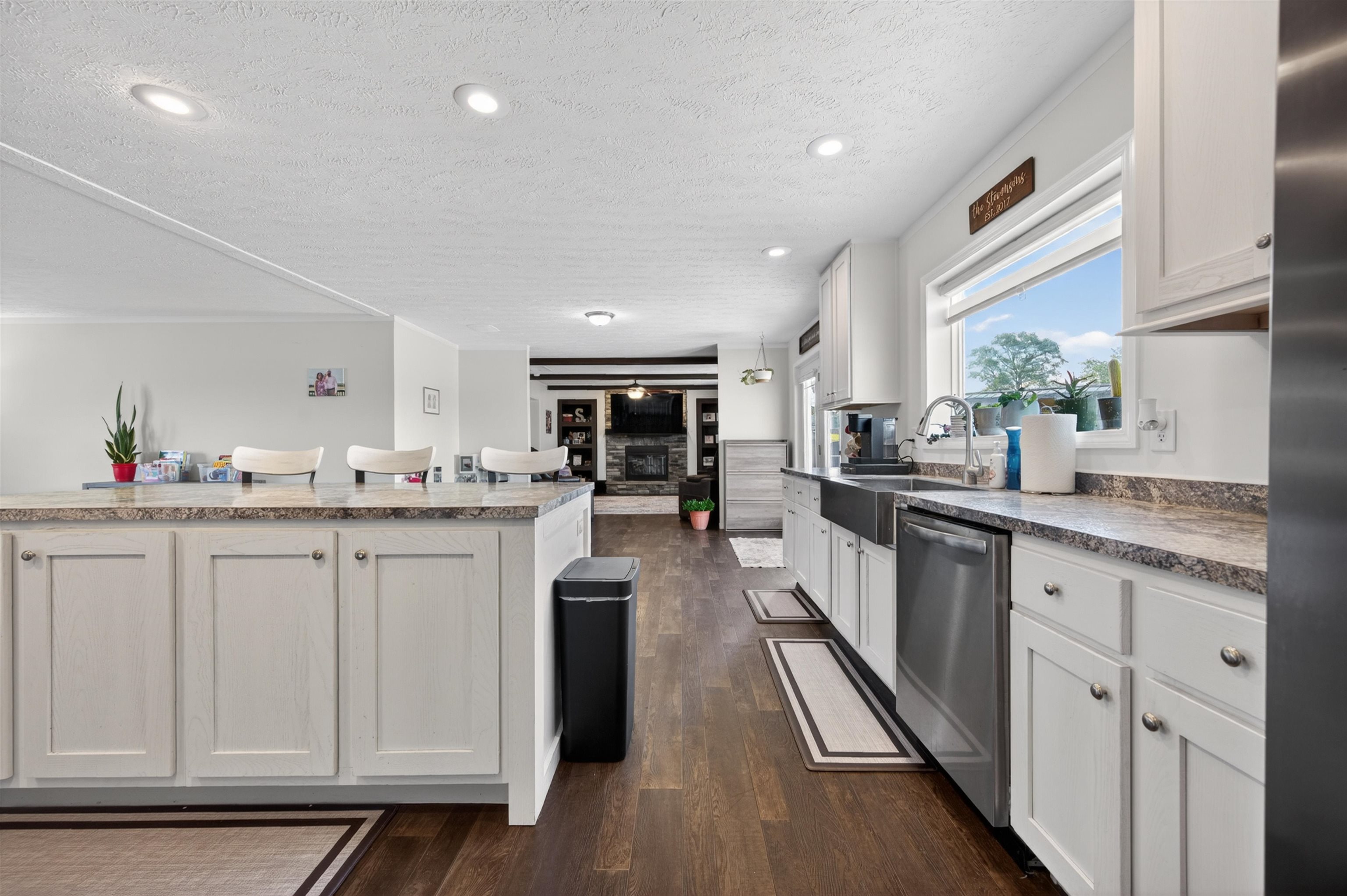 5372 Highland Road Dublin VA 24084