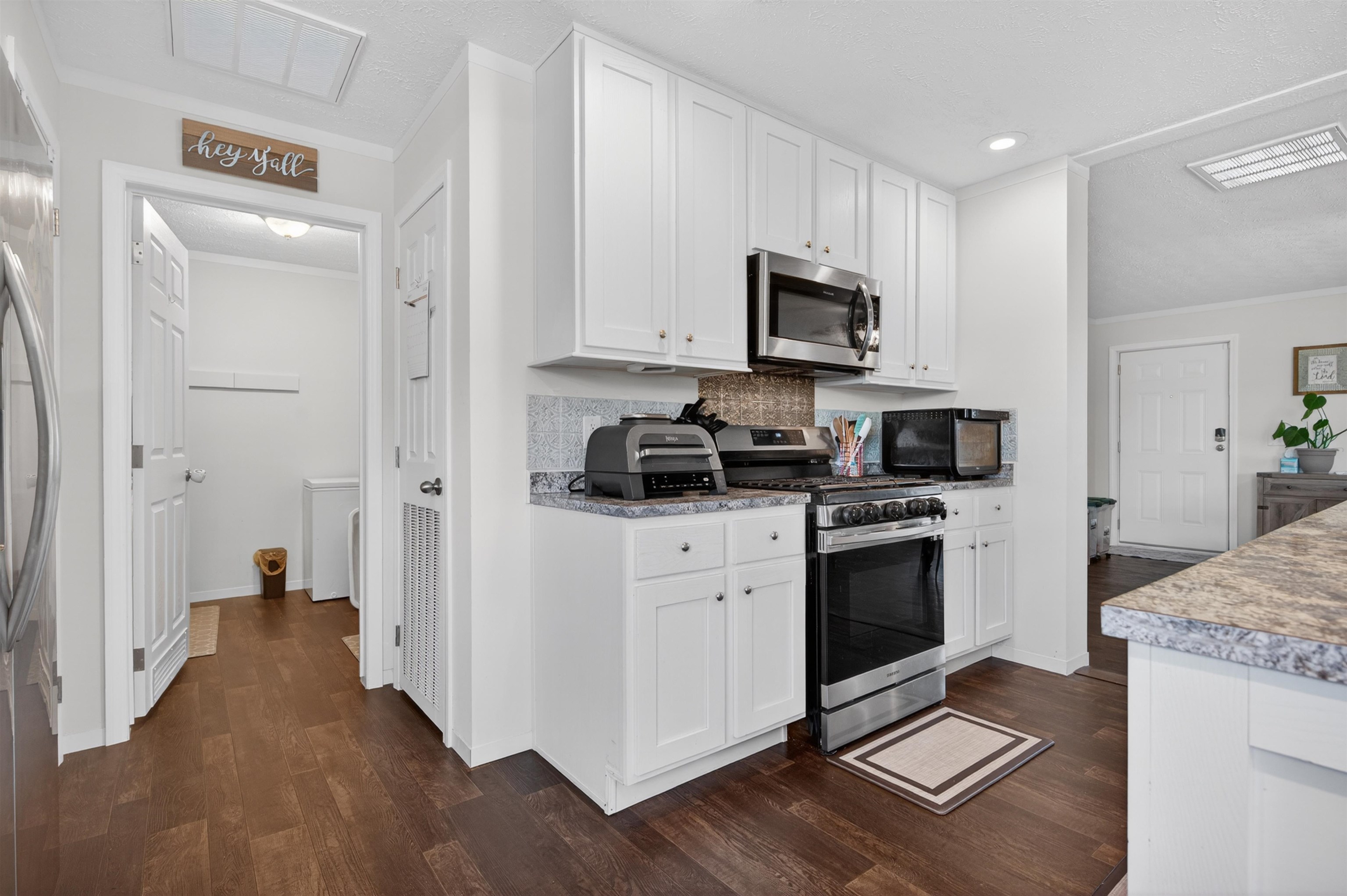 5372 Highland Road Dublin VA 24084