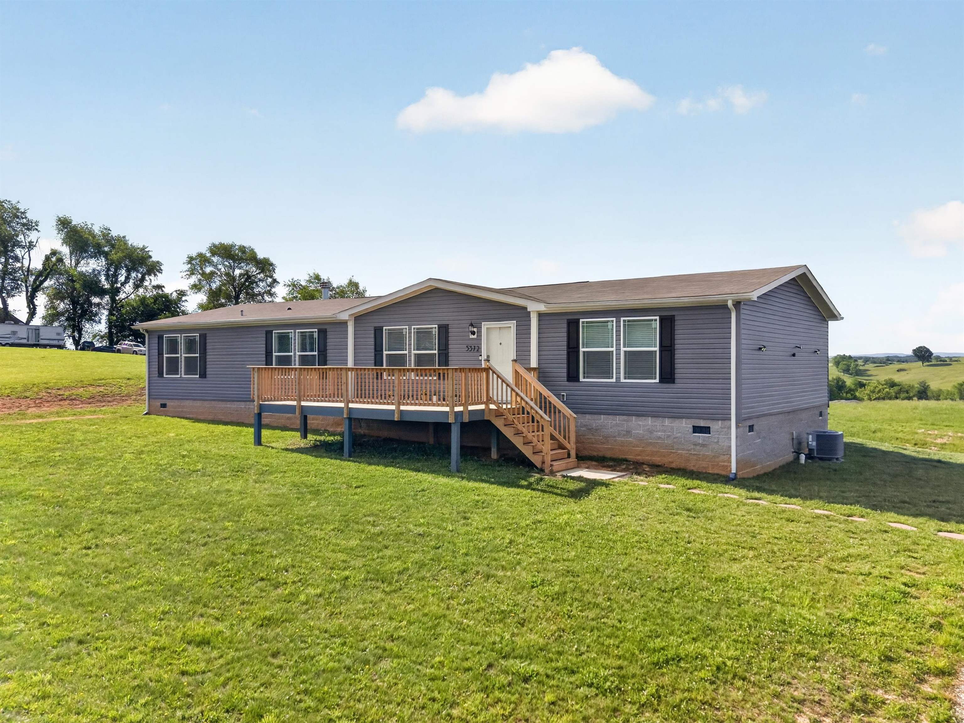 5372 Highland Road Dublin VA 24084