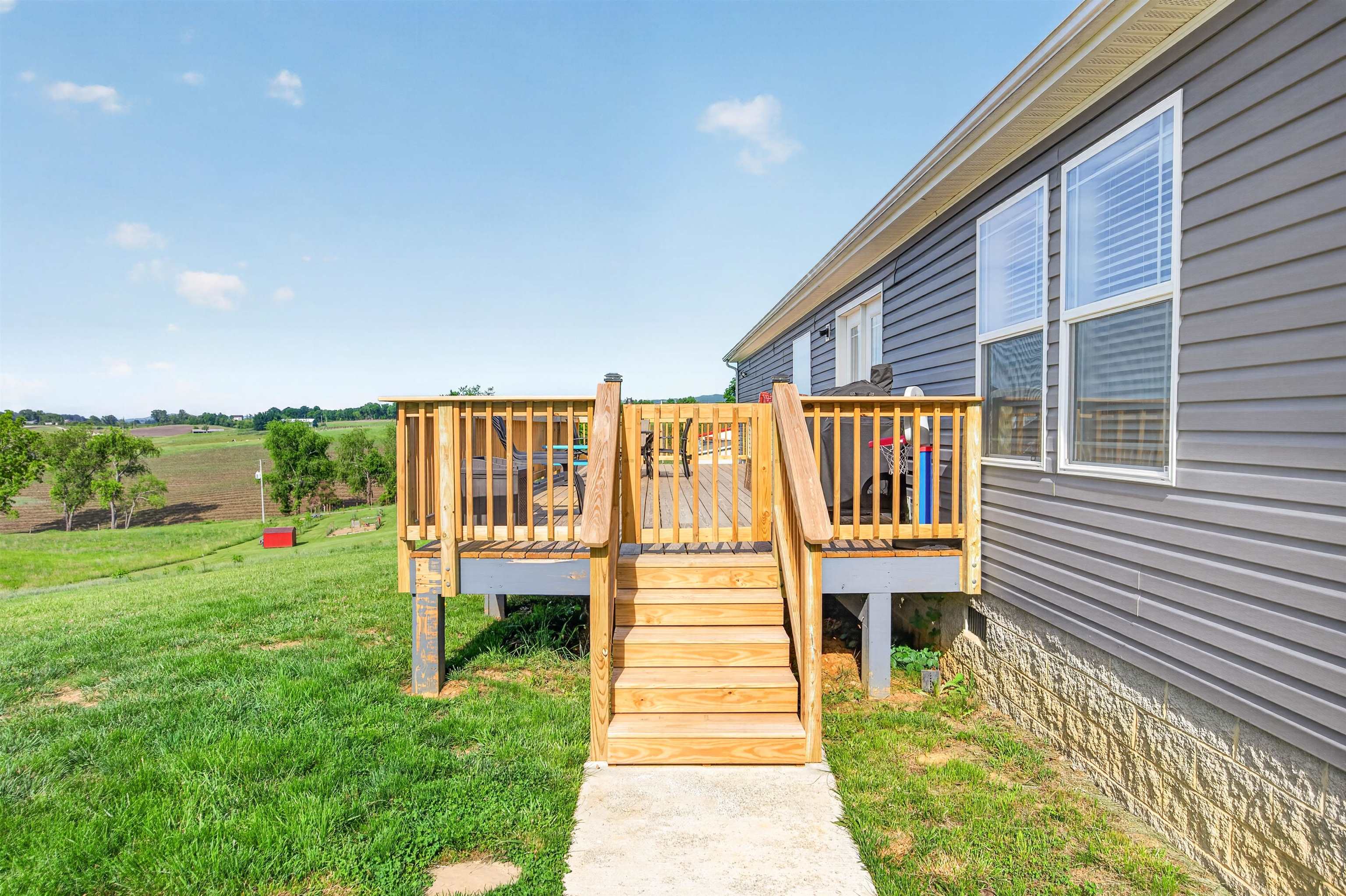 5372 Highland Road Dublin VA 24084